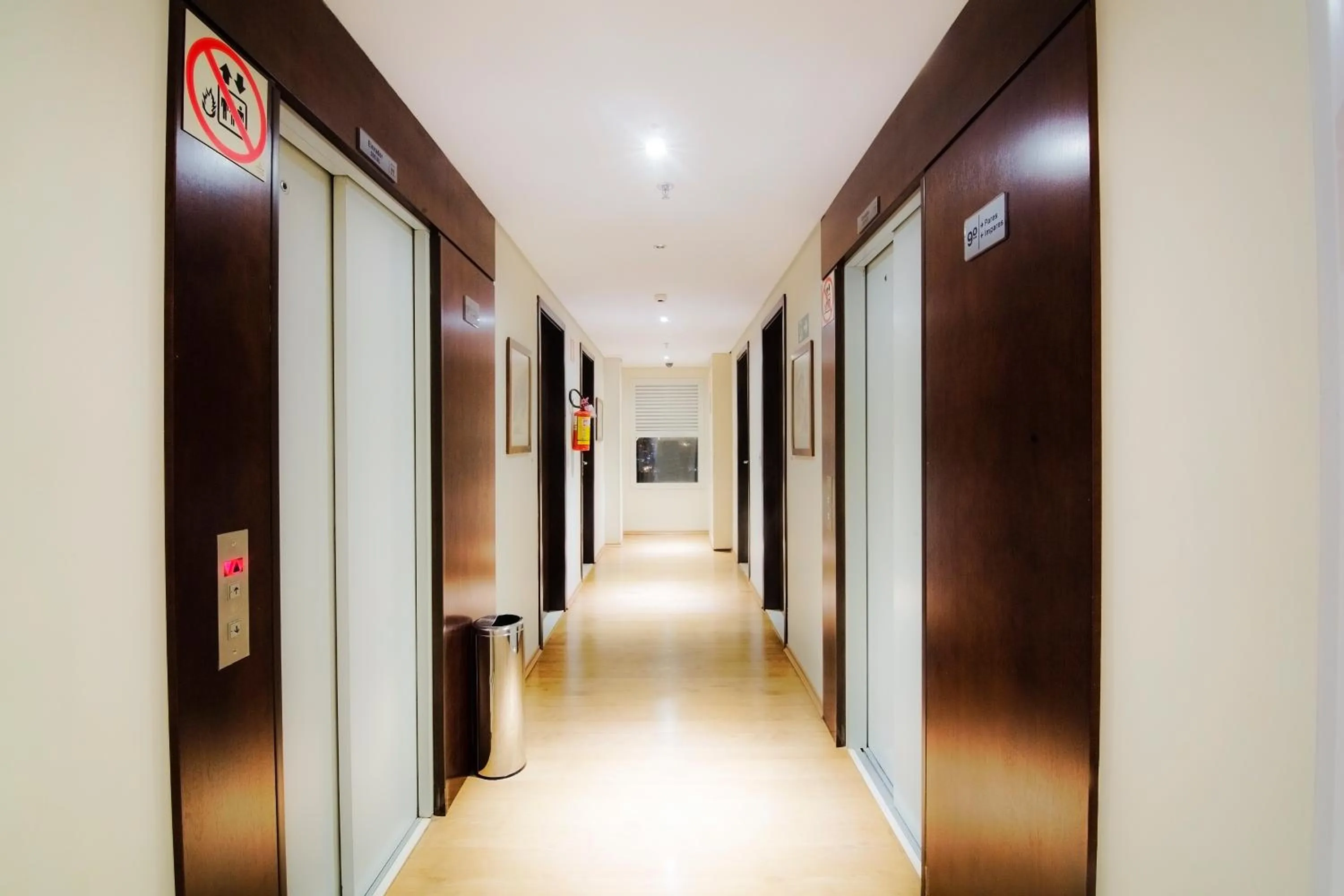 Lobby or reception in JR Hotel Ribeirão Preto