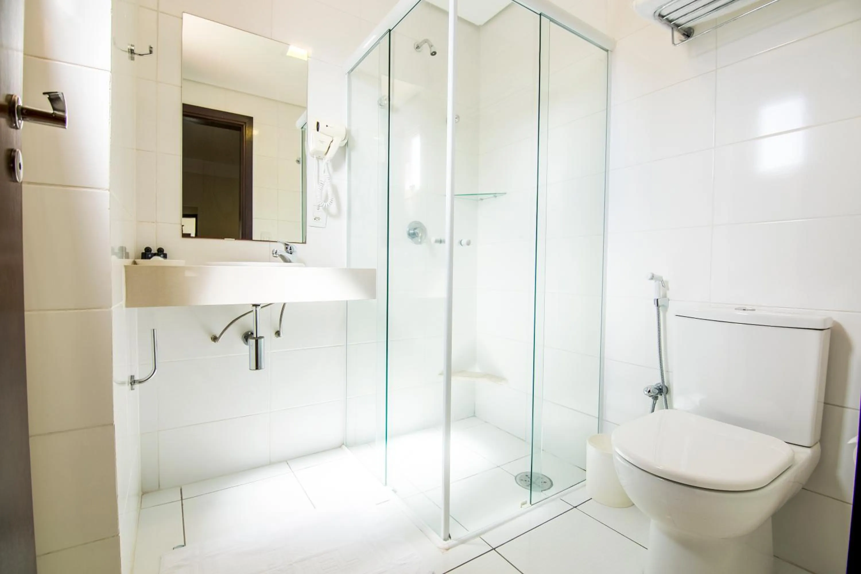 Shower in JR Hotel Ribeirão Preto