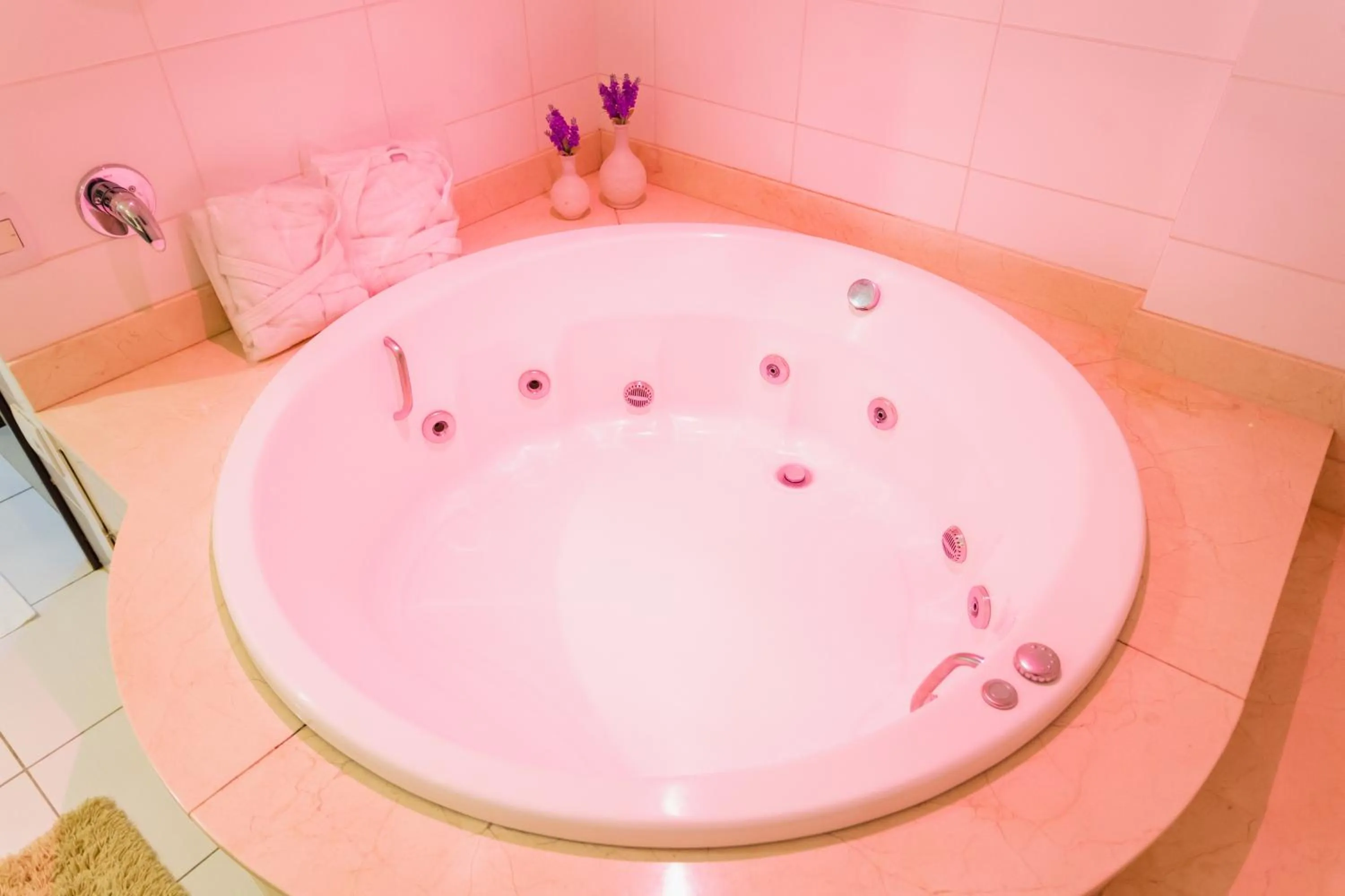 Hot Tub in JR Hotel Ribeirão Preto