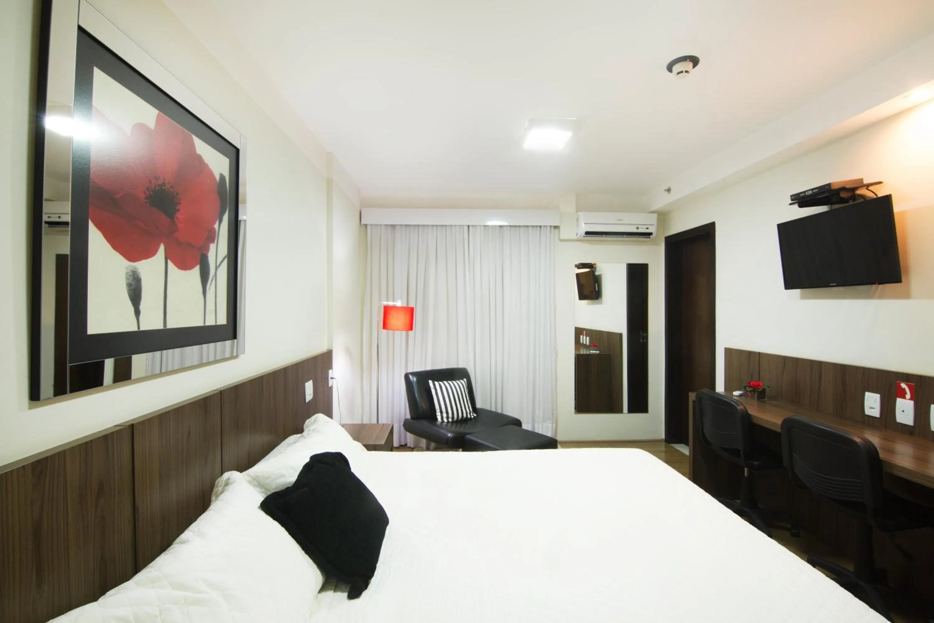 Bed in JR Hotel Ribeirão Preto