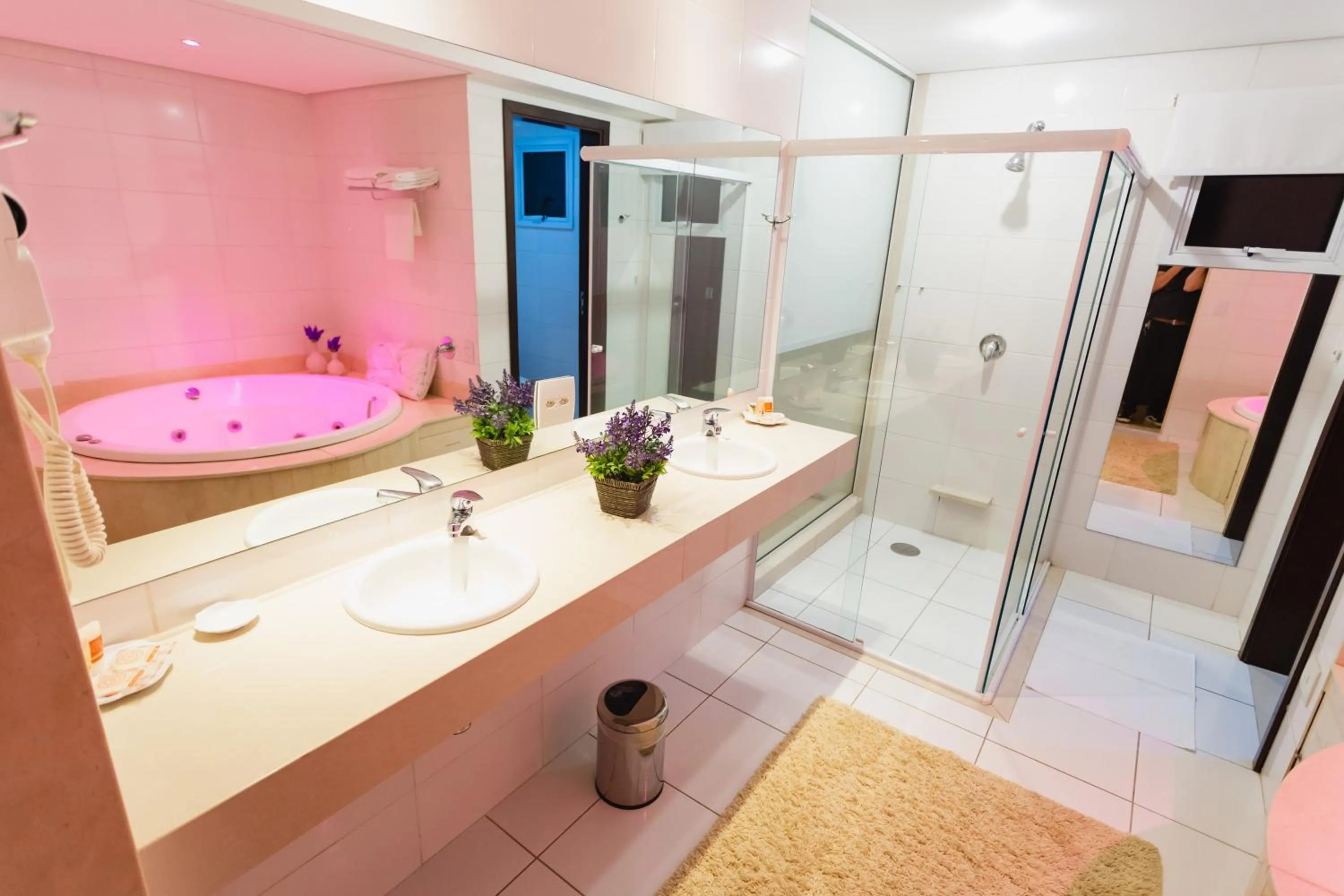 Hot Tub in JR Hotel Ribeirão Preto