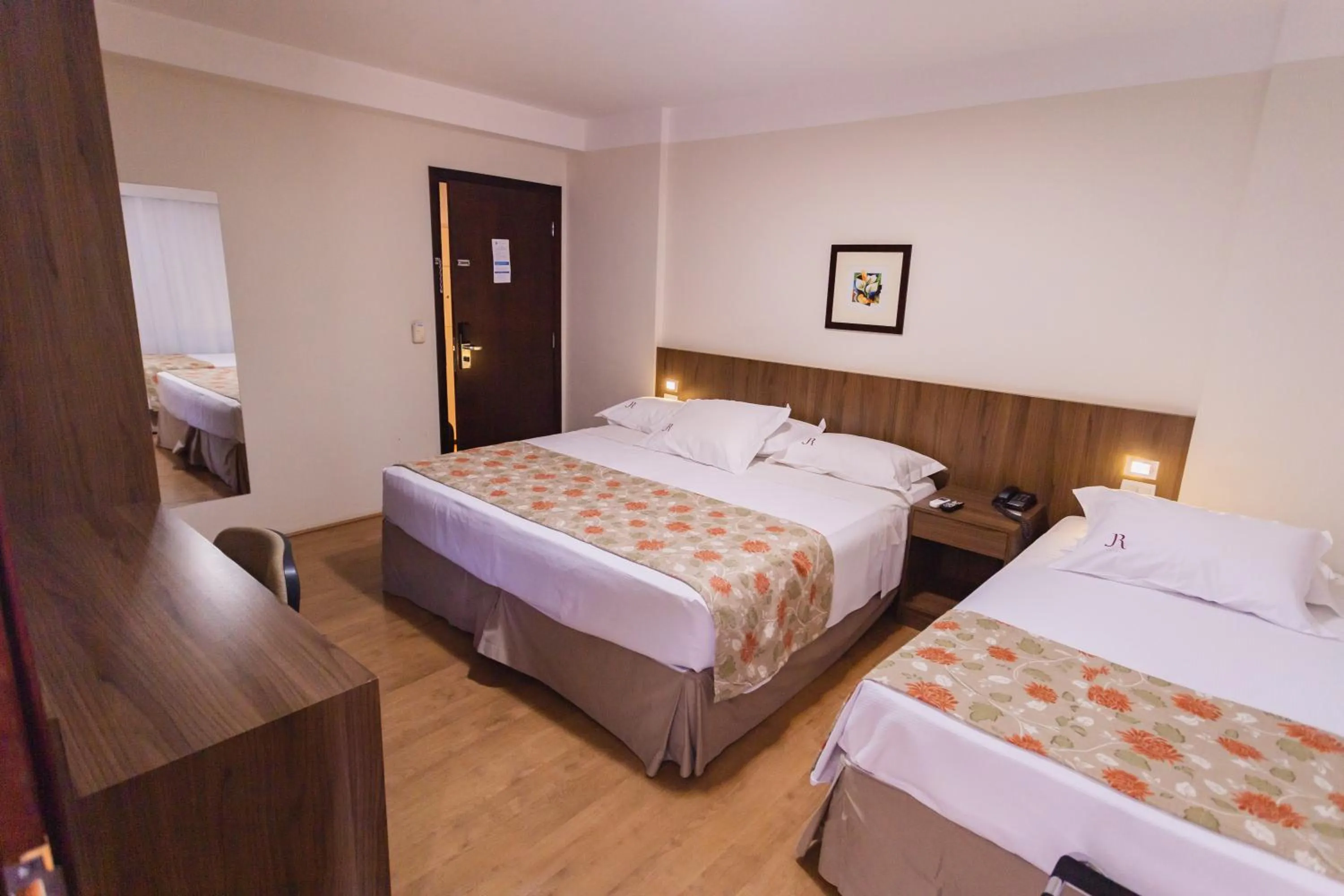 Bed in JR Hotel Ribeirão Preto