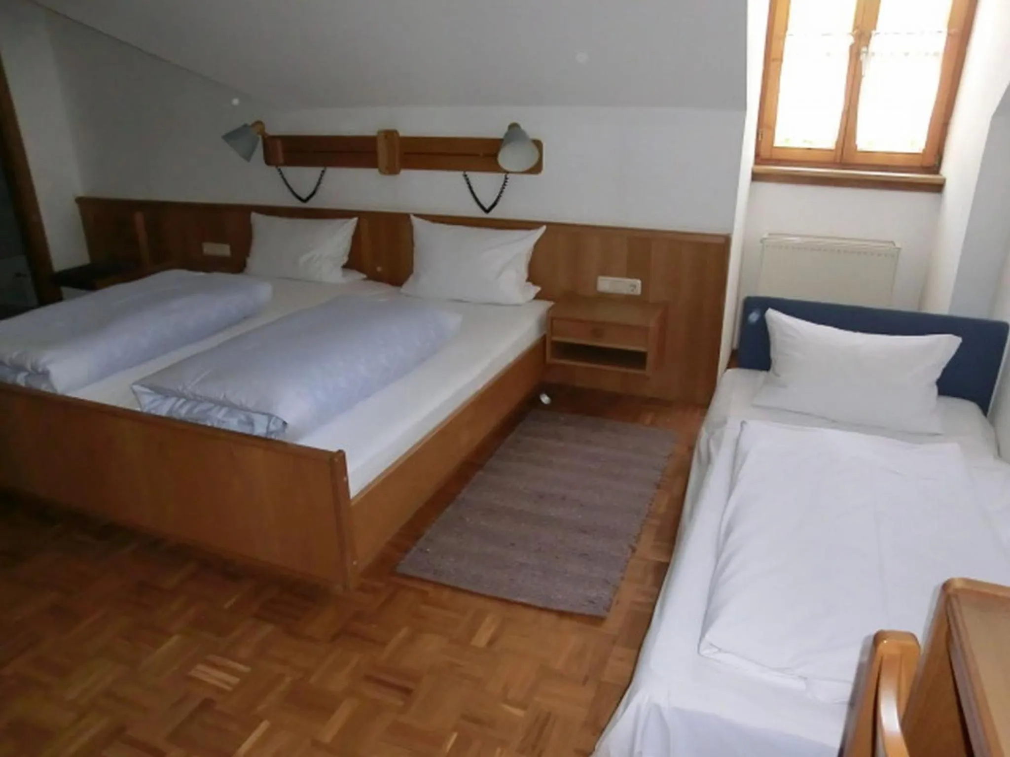 Photo of the whole room, Bed in Hotel-Restaurant Kreuzhuber