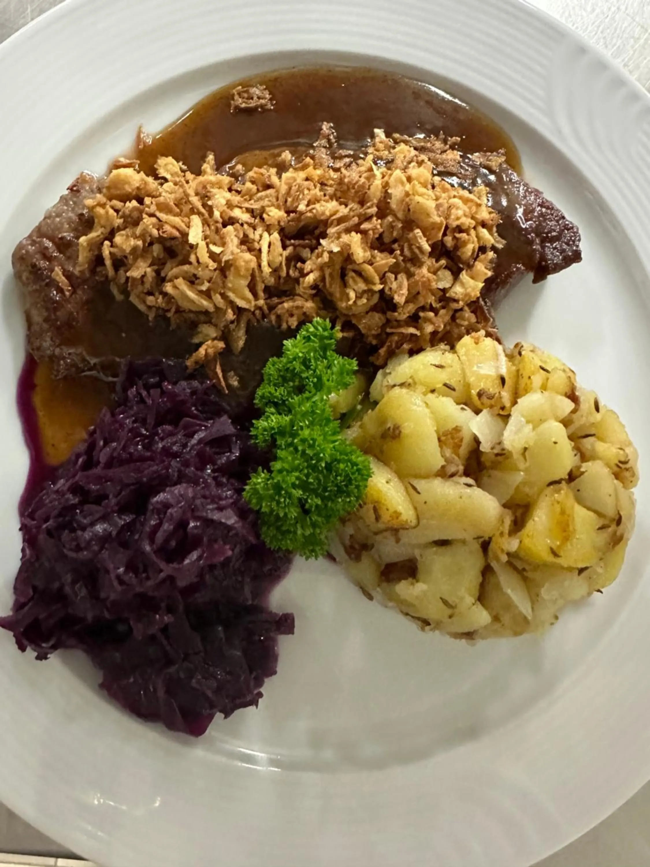 Restaurant/places to eat in Hotel-Restaurant Kreuzhuber