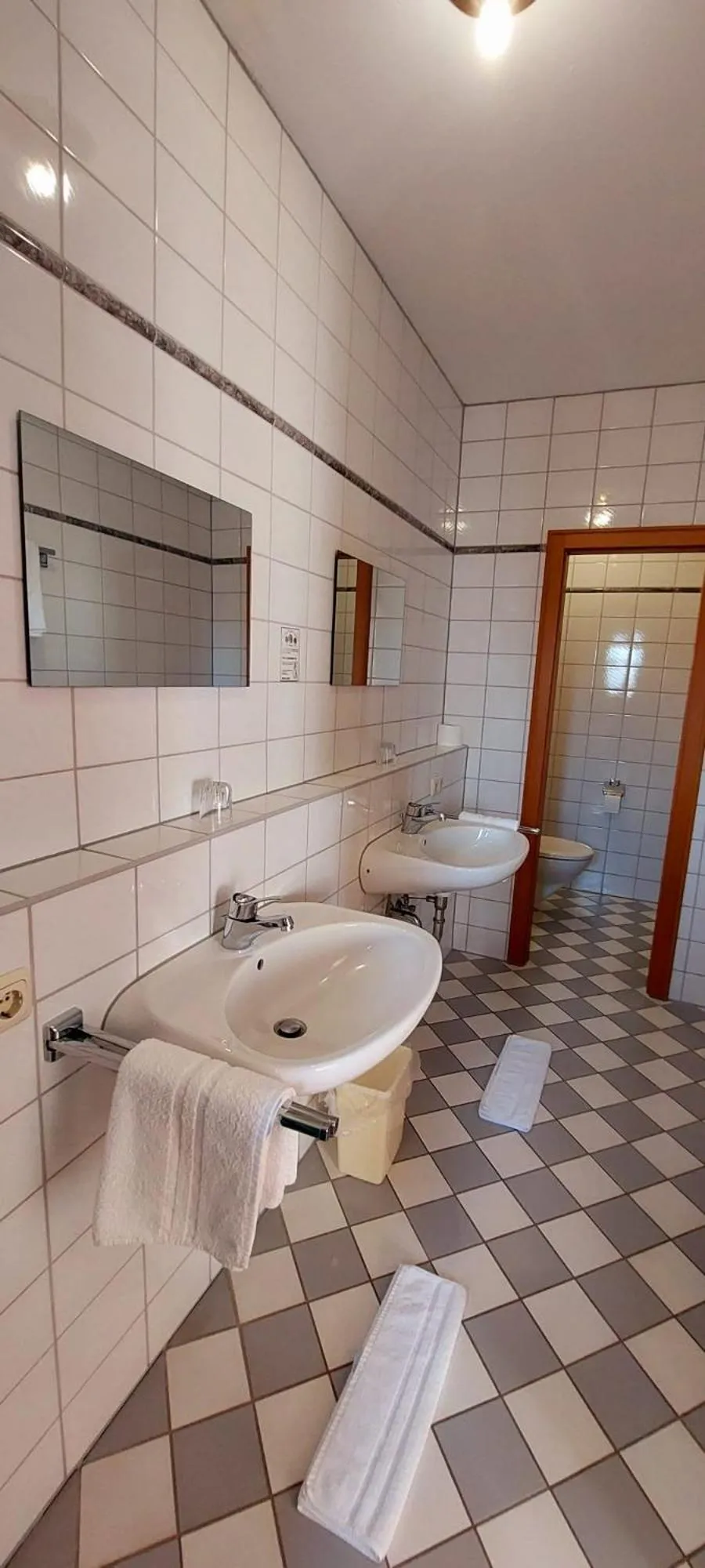 Bathroom in Hotel-Restaurant Kreuzhuber