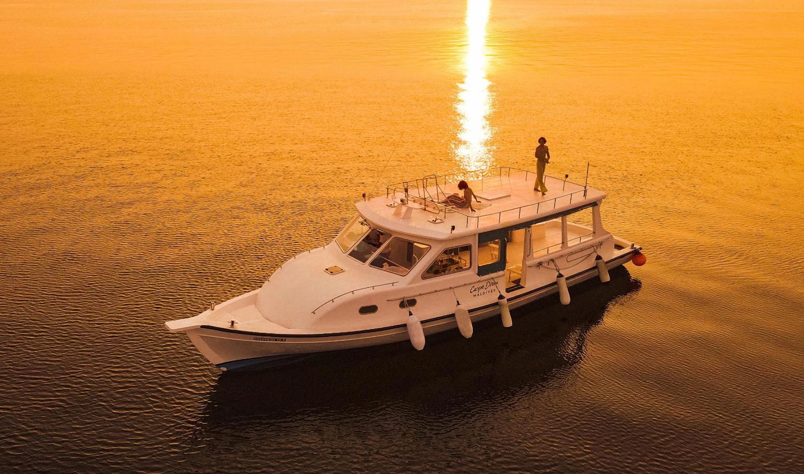 Activities in The Standard, Huruvalhi Maldives