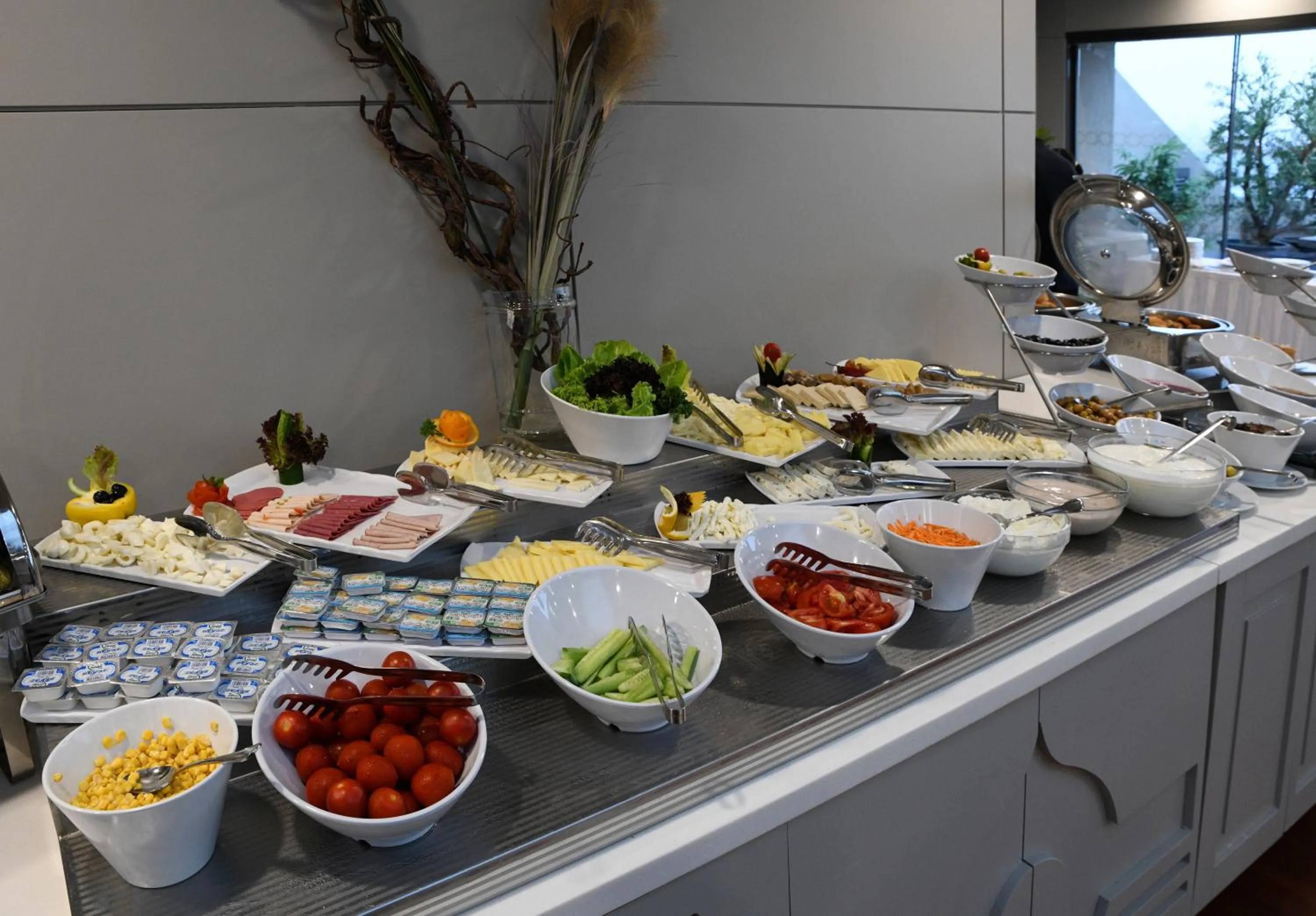 Buffet breakfast in Taksim Square Hotel