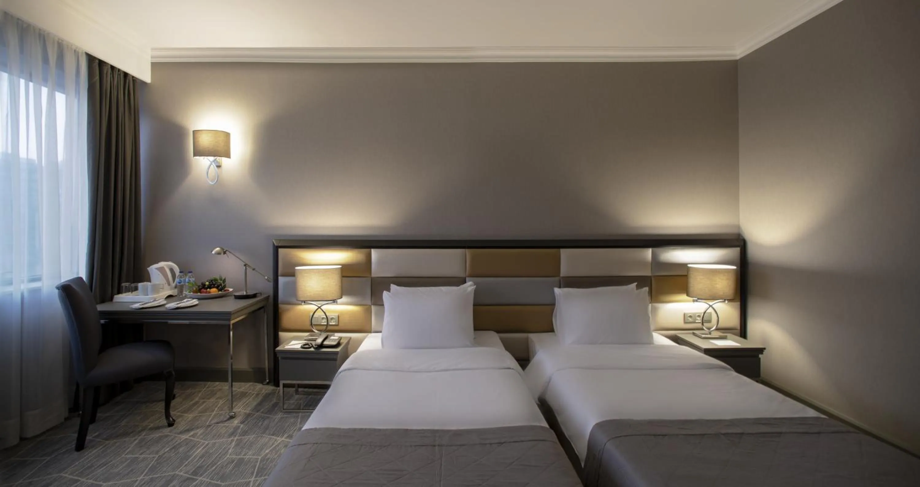 Bedroom, Bed in Taksim Square Hotel