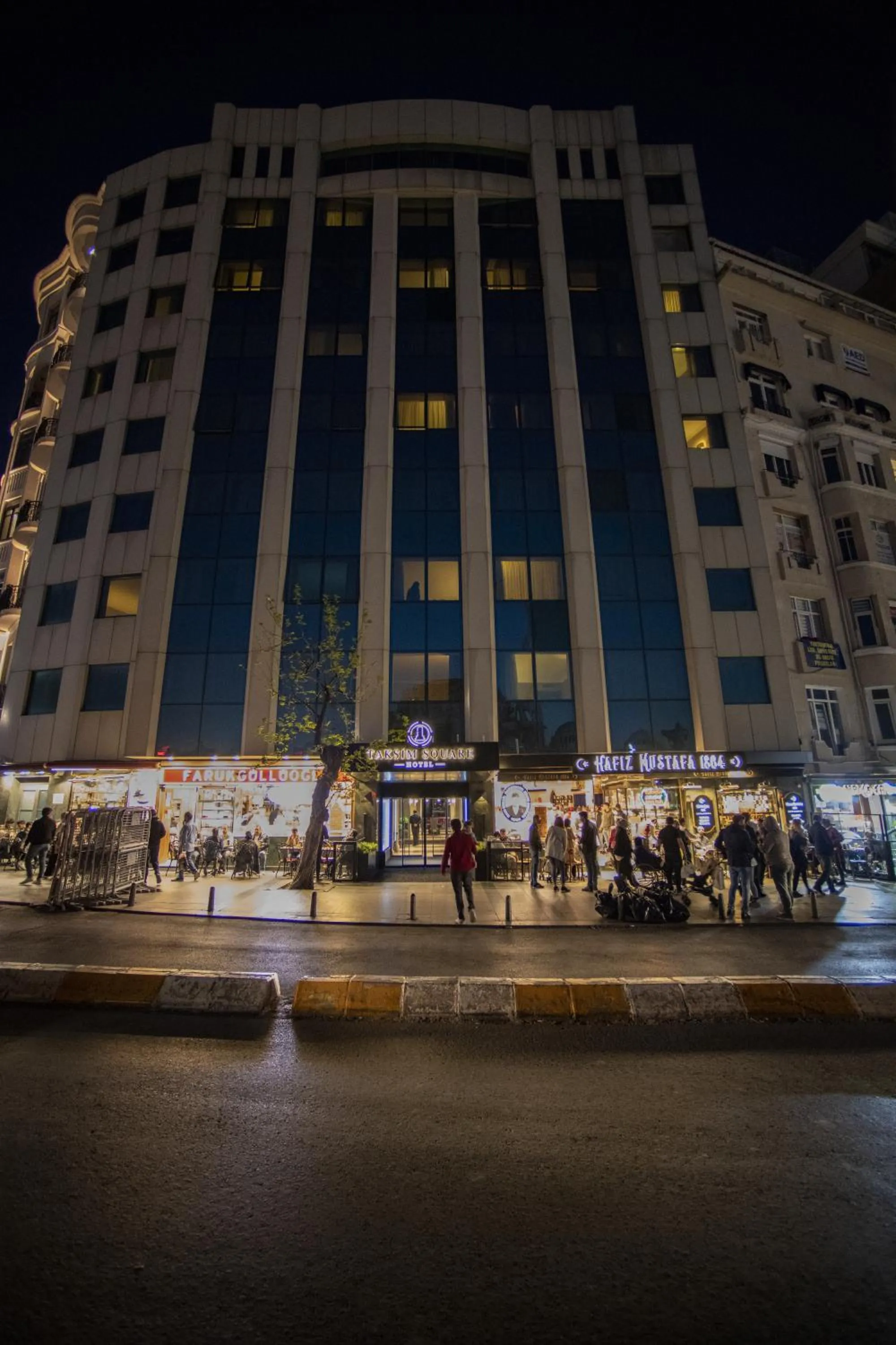 Property building in Taksim Square Hotel