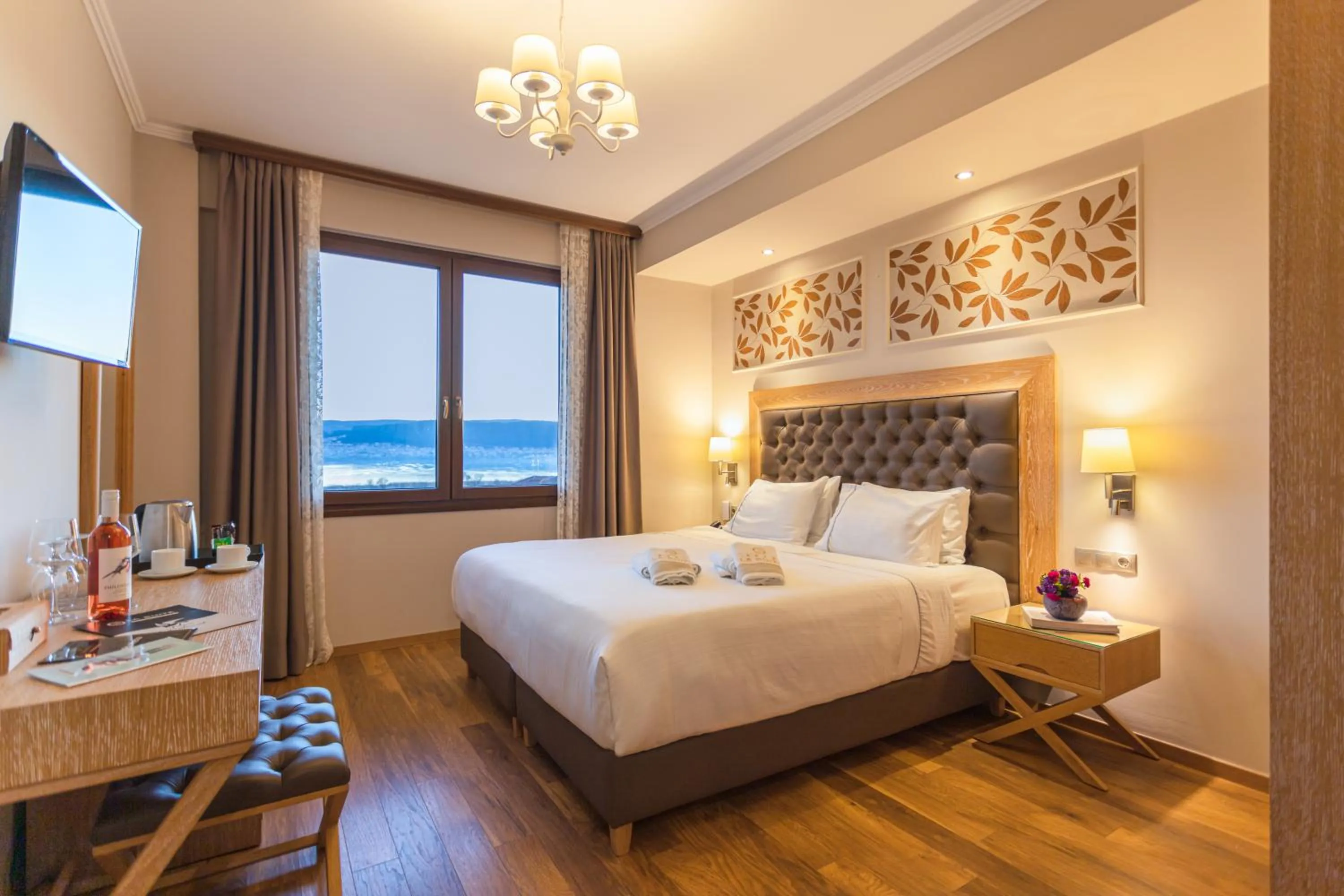 Bed in La Suite Boutique Hotel & Spa