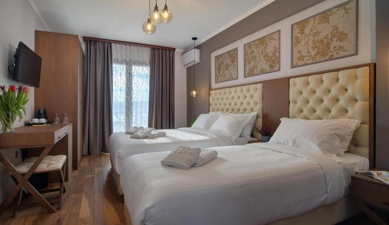 Bedroom, Bed in La Suite Boutique Hotel & Spa