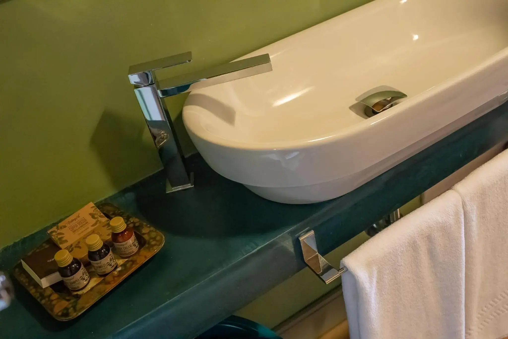 Suite with Balcony in Cantine De Gregorio Suites Suite with Balcony in Cantine De Gregorio Suites