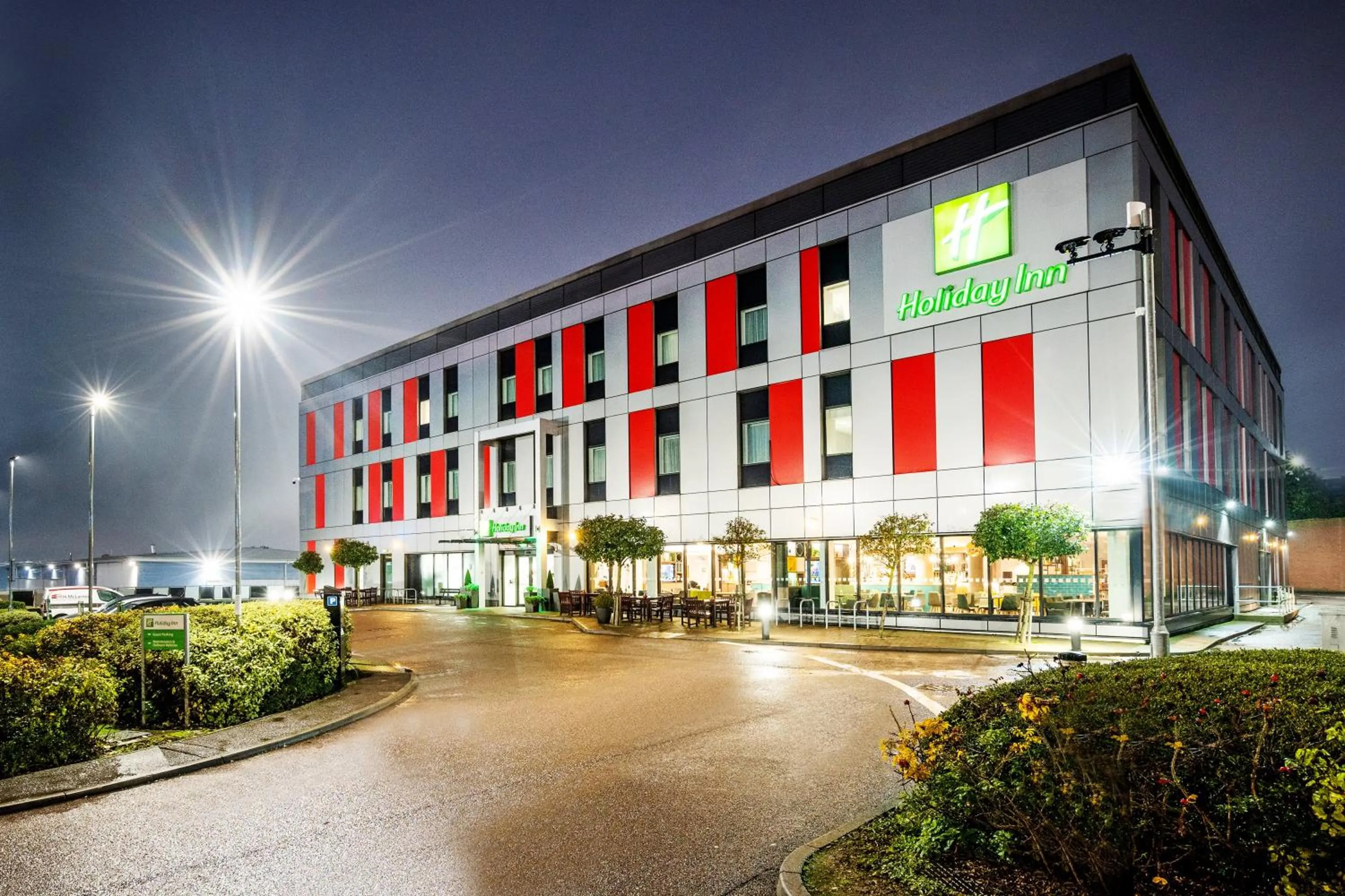 Property building in Holiday Inn London Luton Airport by IHG