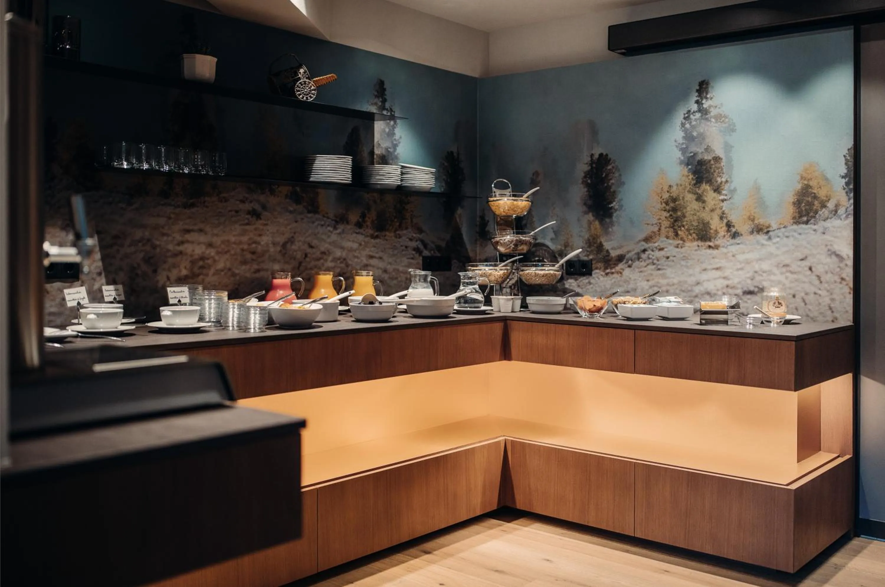 Breakfast in Plan Murin - Authentic Dolomites Hotel