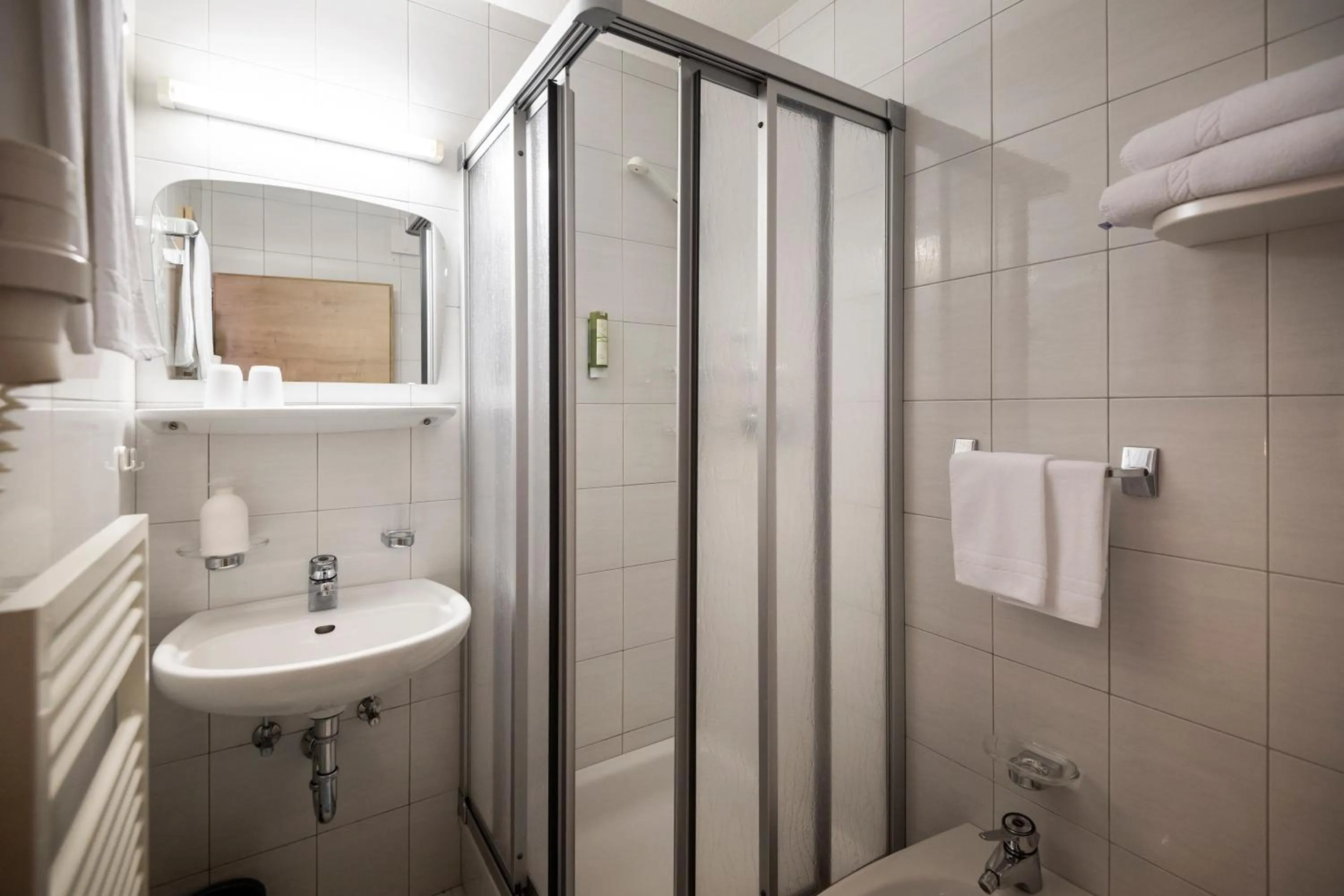 Bathroom in Plan Murin - Authentic Dolomites Hotel