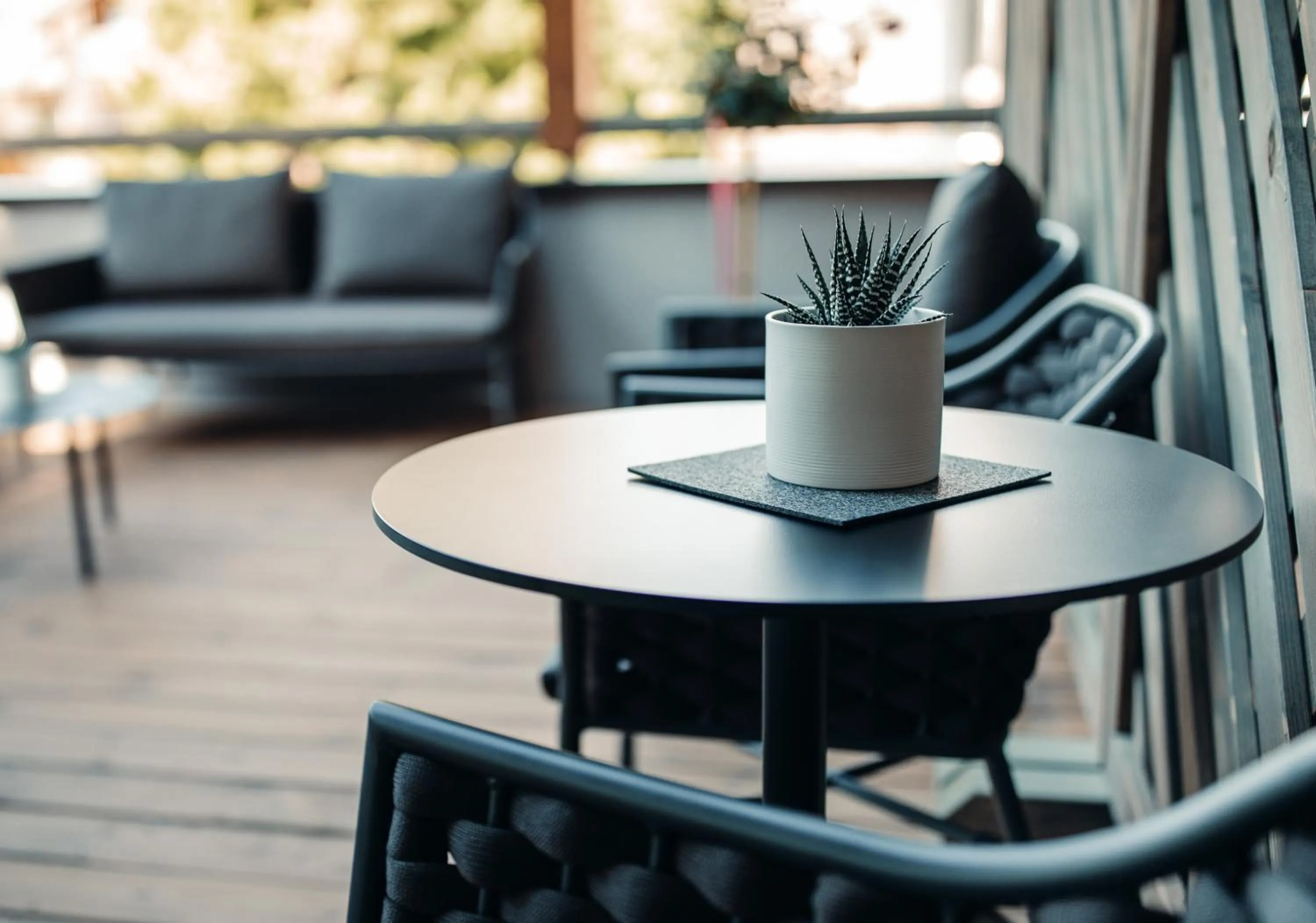 Lounge or bar in Plan Murin - Authentic Dolomites Hotel