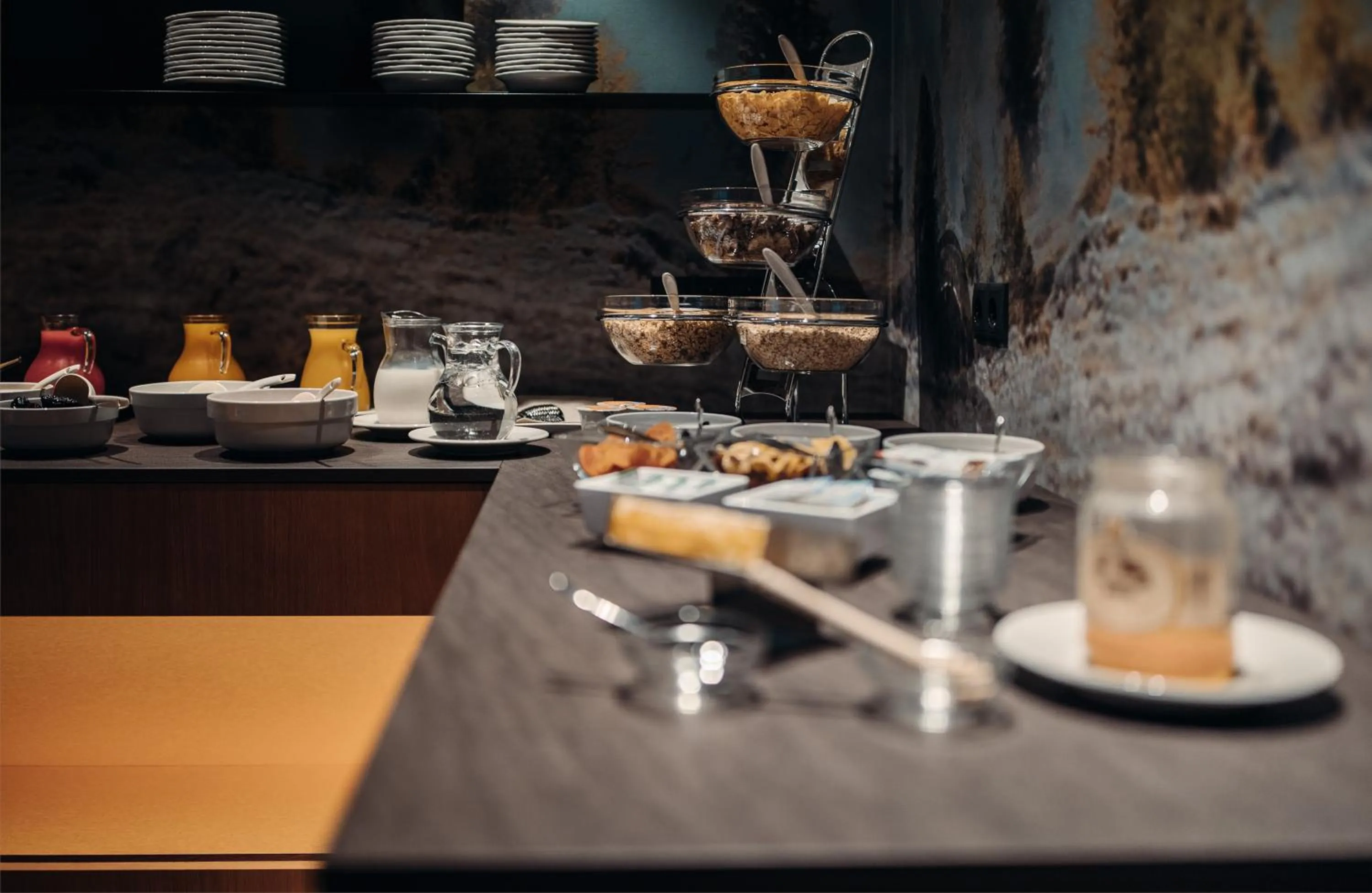 Breakfast in Plan Murin - Authentic Dolomites Hotel