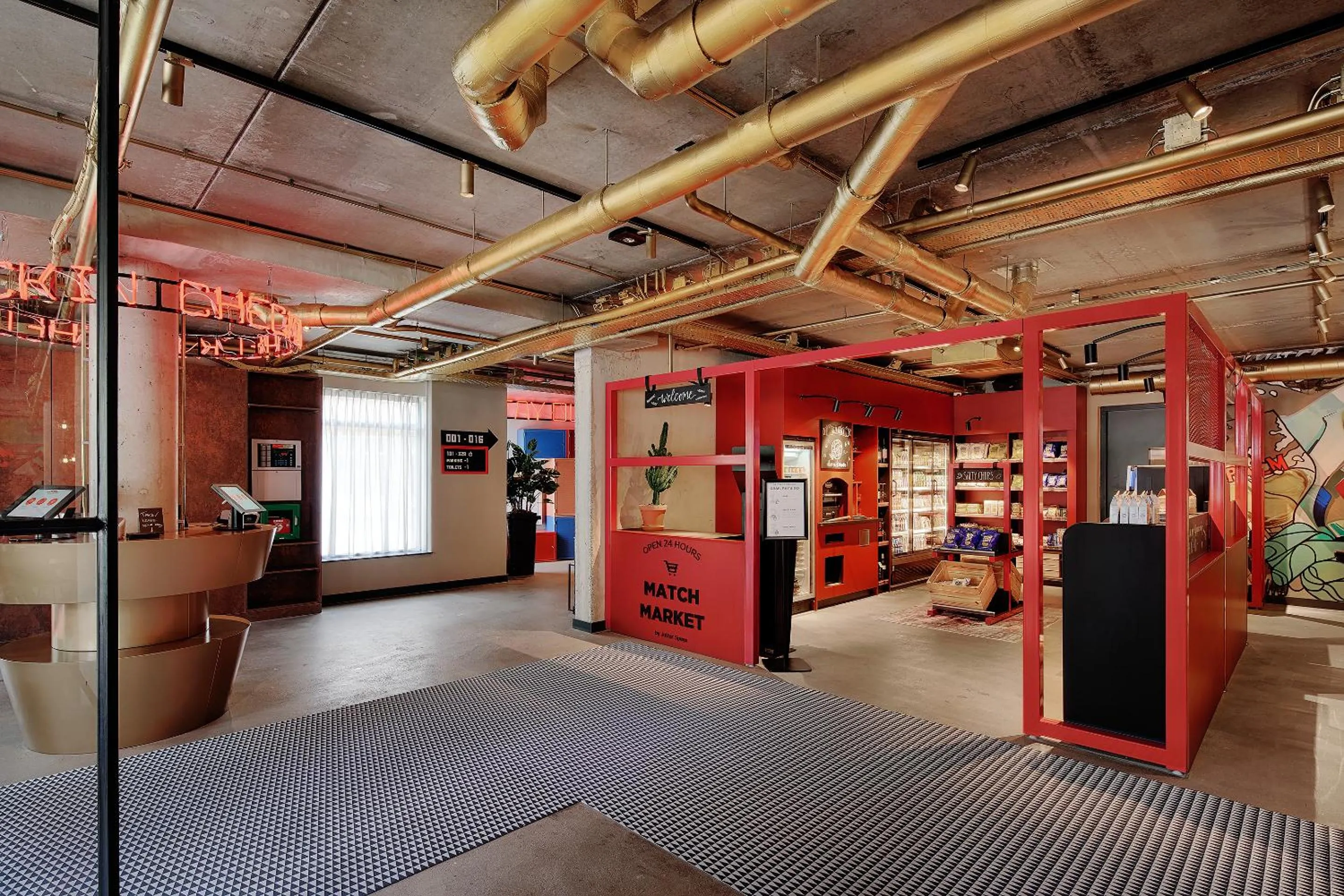 On-site shops in Hotel the Match