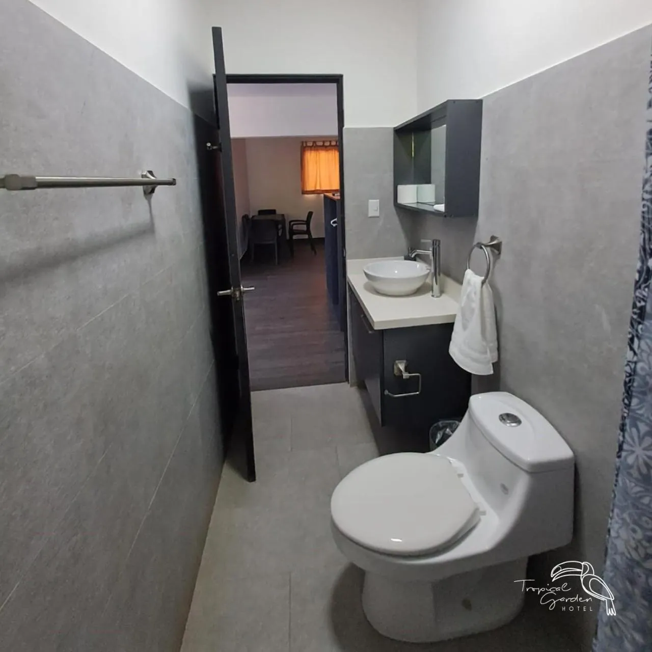 Bathroom in Tropical Garden Hotel