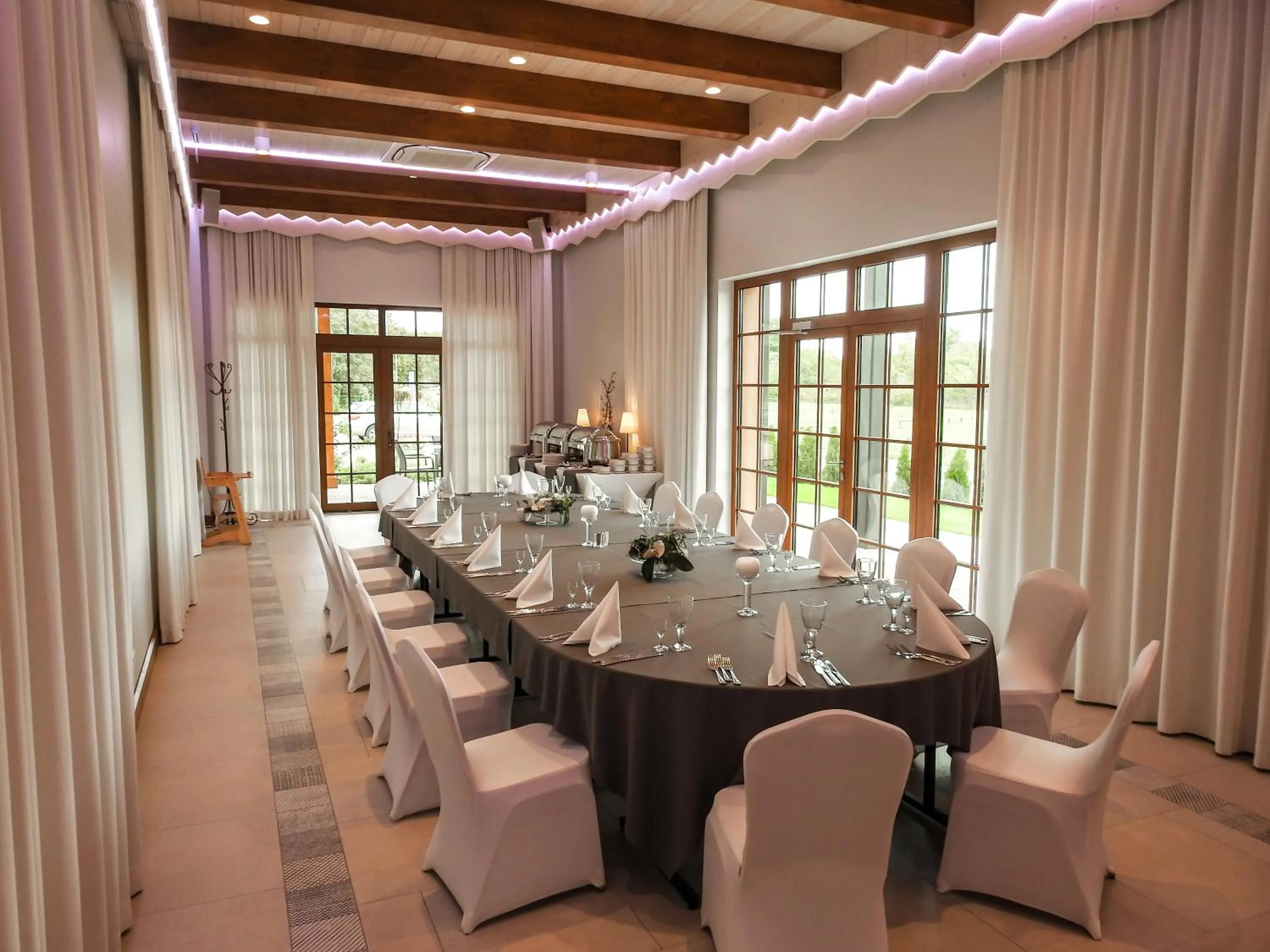 Restaurant/places to eat in Hotel Nowa Holandia