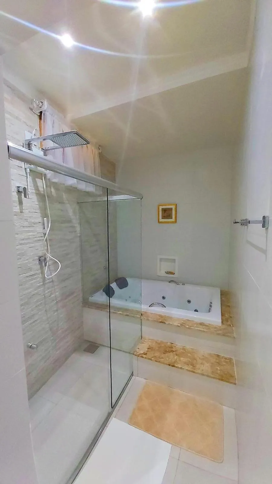 Bathroom in Hotel Pousada Chalé das Flores