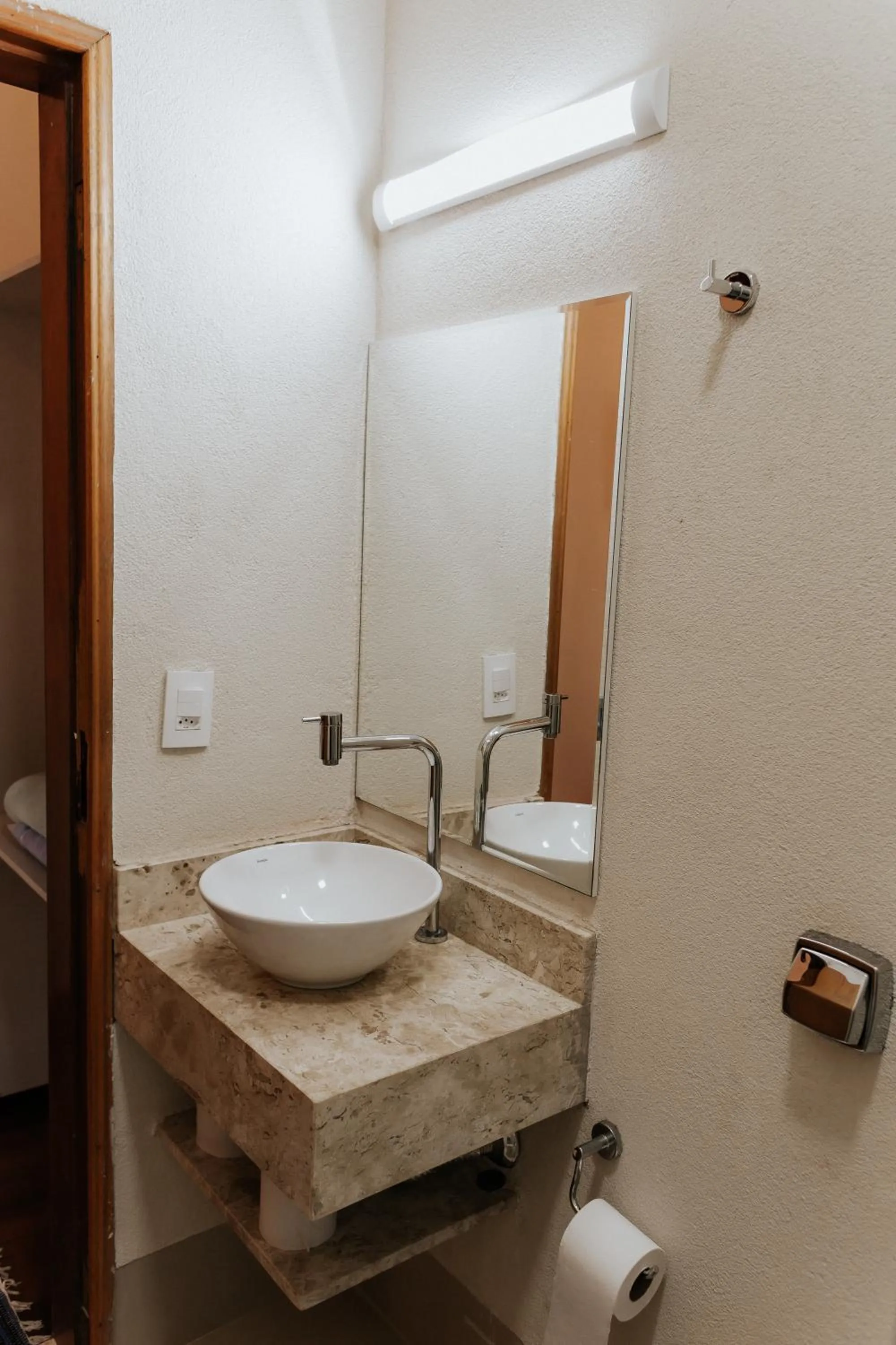 Hotel Pousada Chalé das Flores