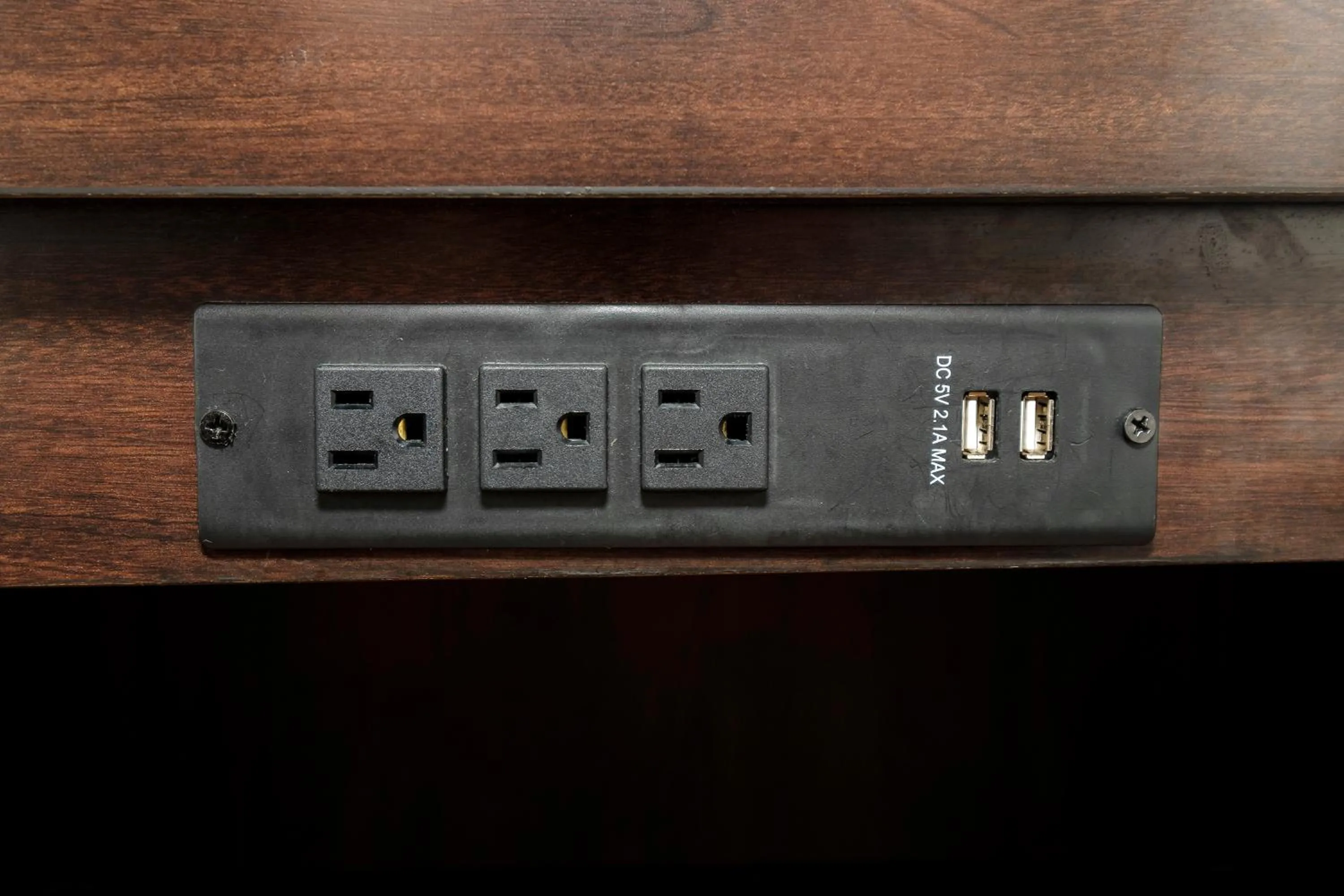 Bedroom in Red Roof Inn & Suites Lake Charles