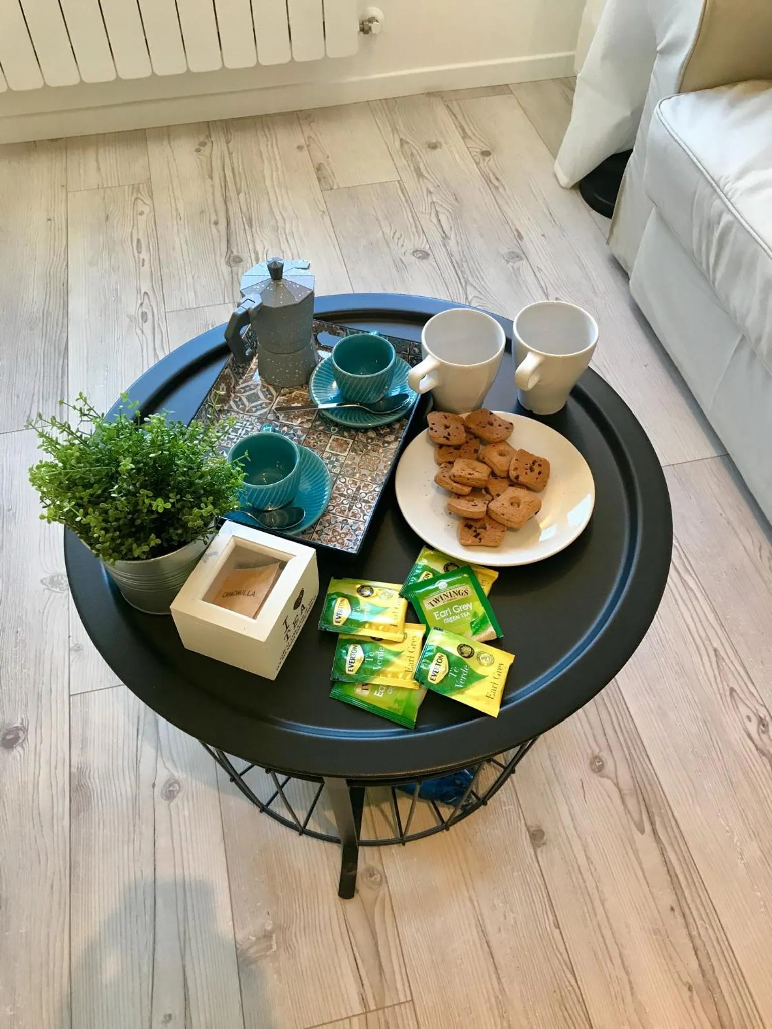 Food and drinks in AzzurRomare Flat apartment