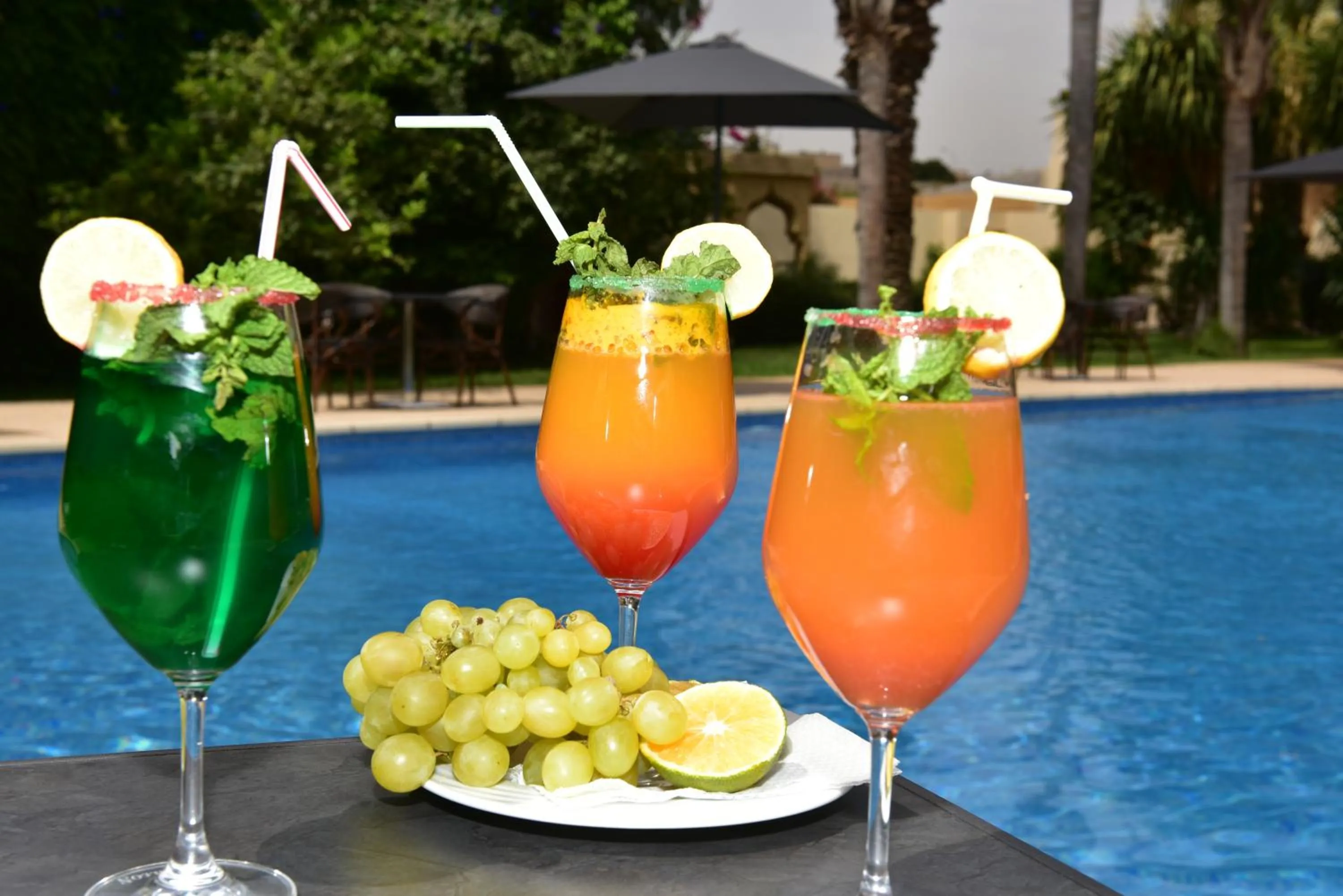 Swimming pool in Hôtel Fès Inn & SPA