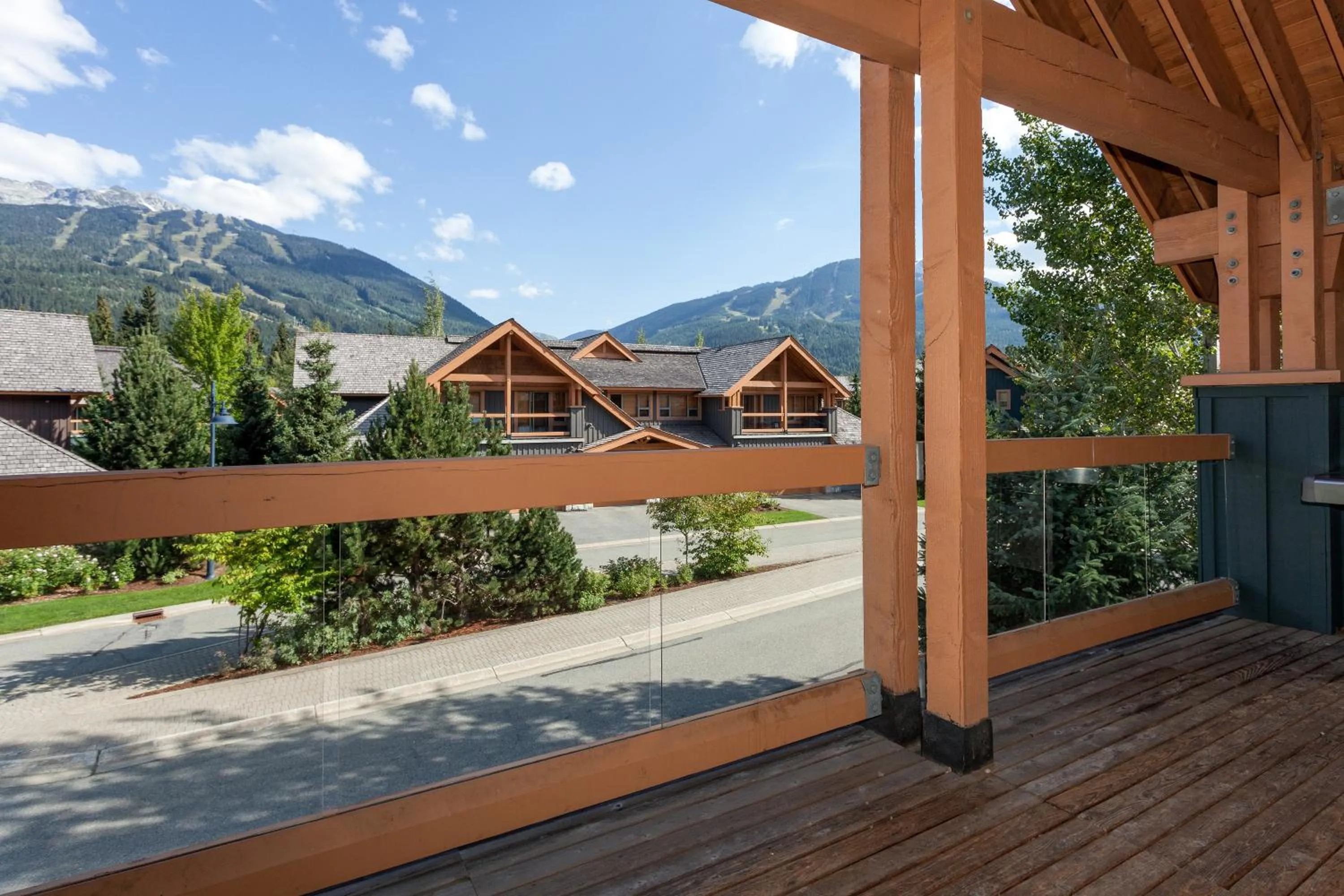 Mountain view in Montebello by Whistler Premier