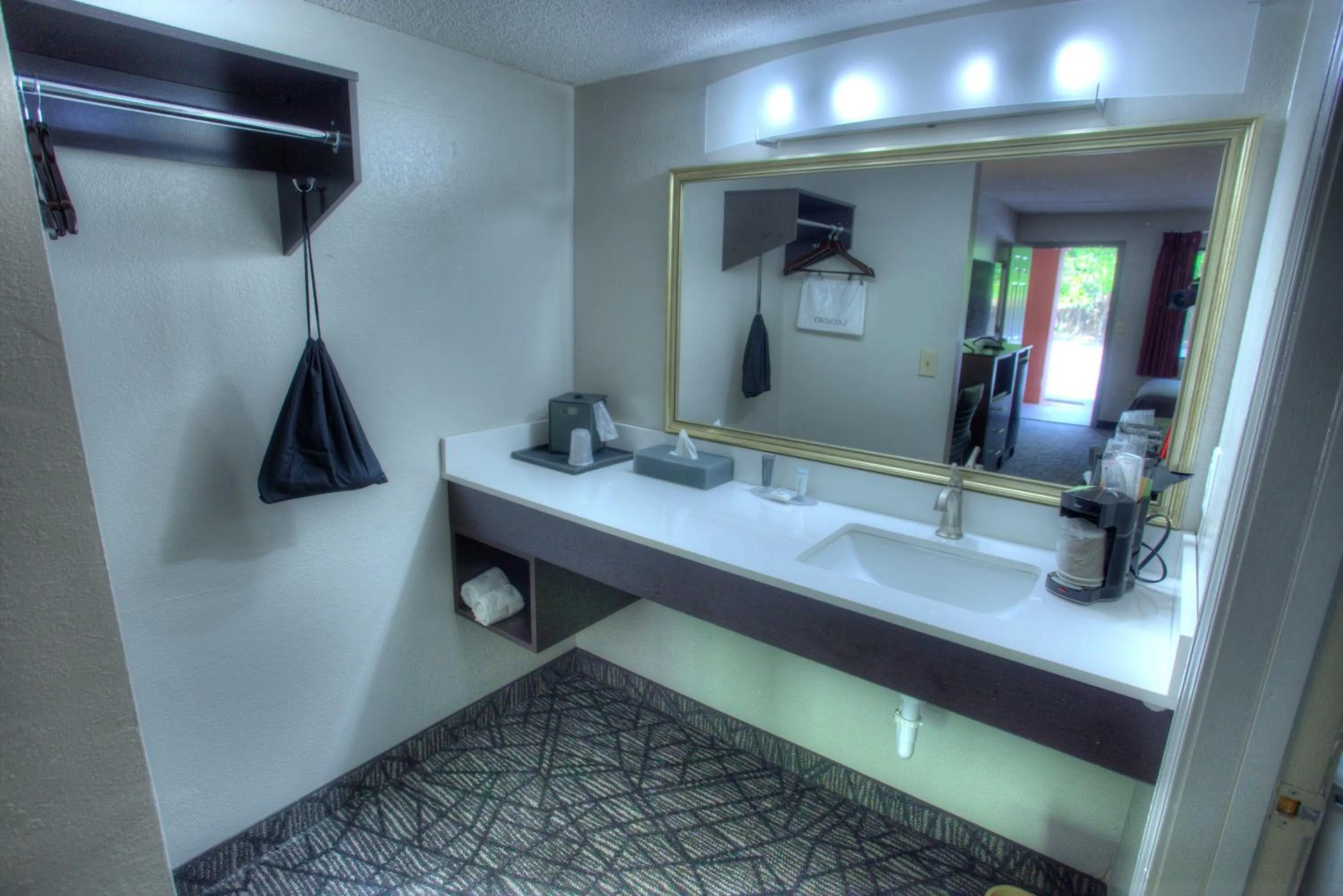 Bathroom in Budgetel Inn and Suites Plus Helen