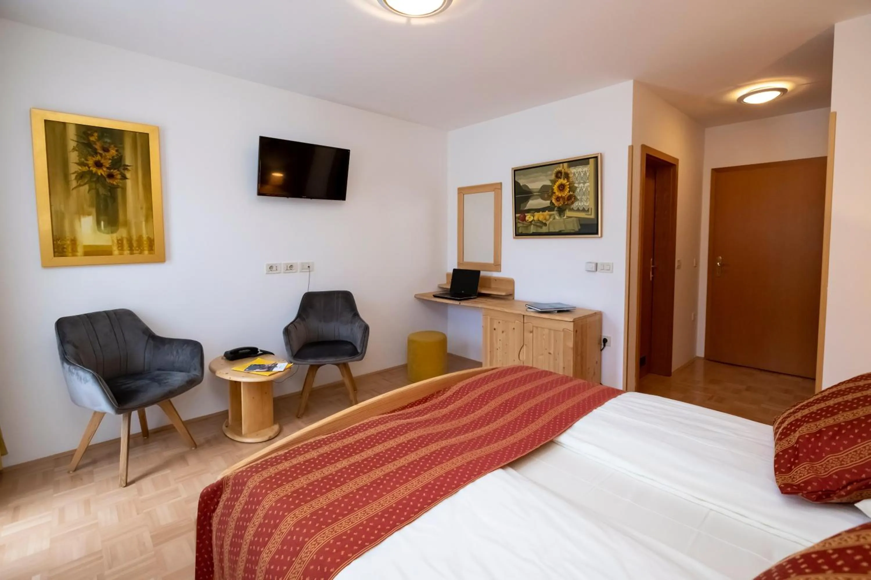 Bed in Art Hotel Kristal