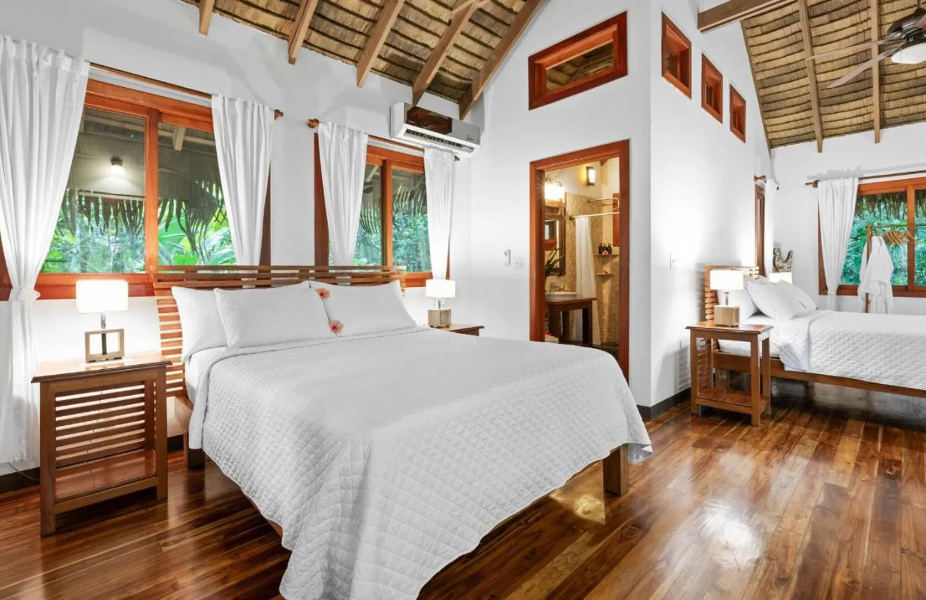 Bed in Copa De Arbol Beach & Rainforest Resort