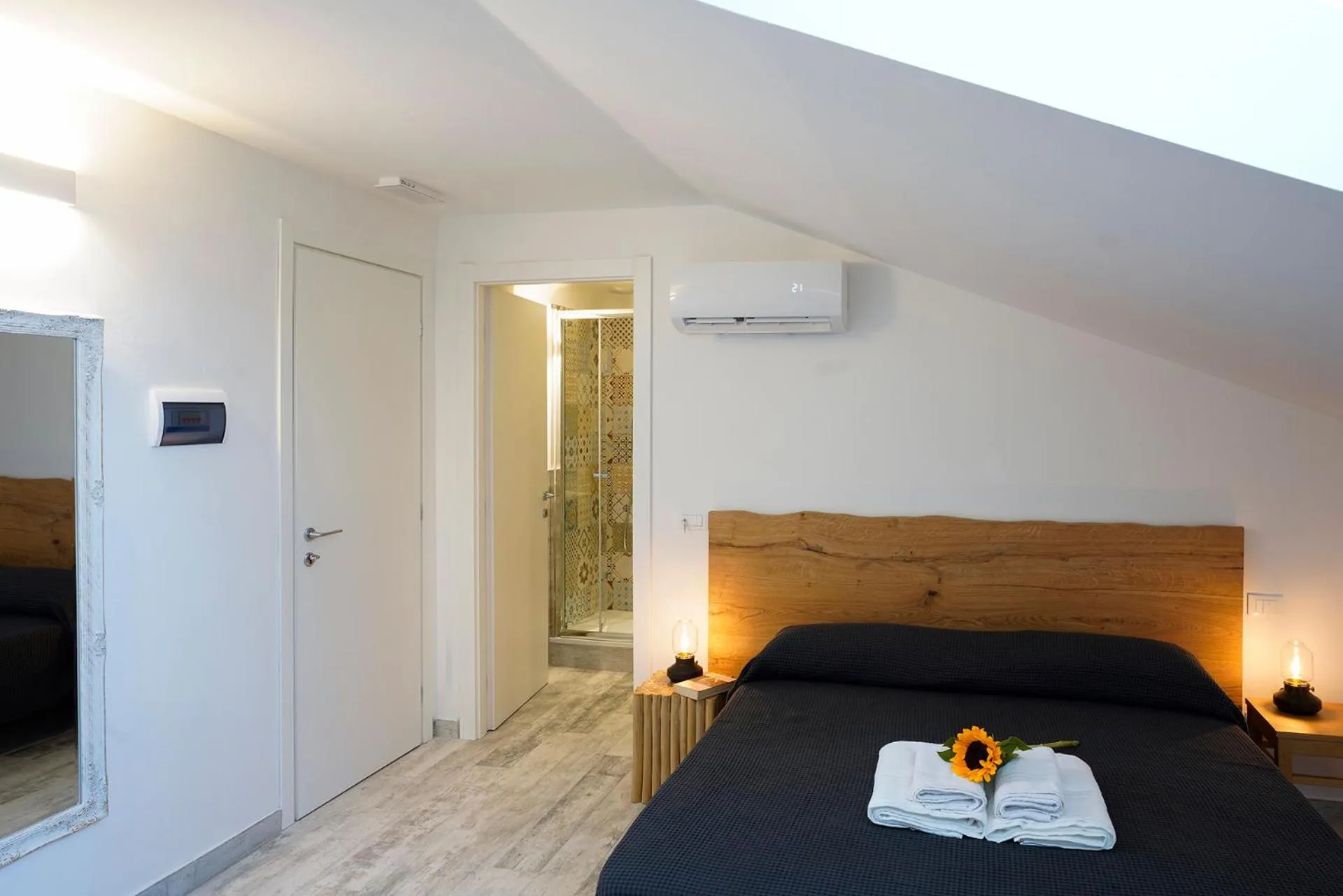 Bathroom, Bed in Approdo 36