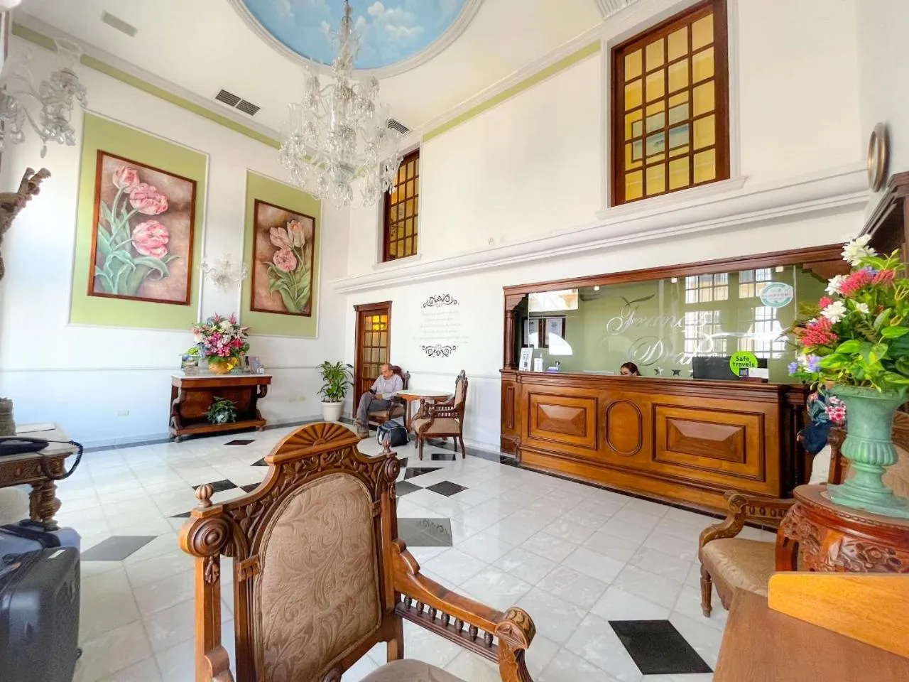 Lobby or reception in Hotel Francis Drake