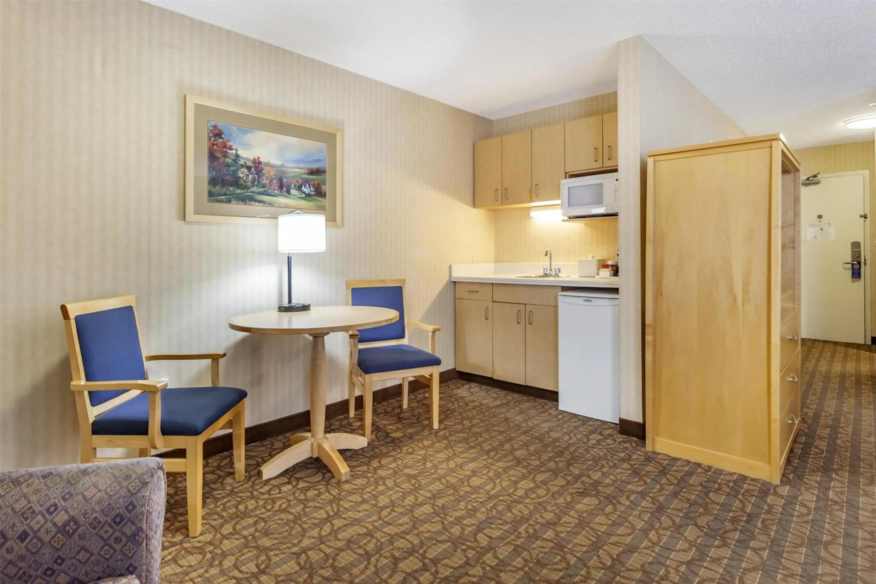 Bedroom in Best Western Cold Lake Inn
