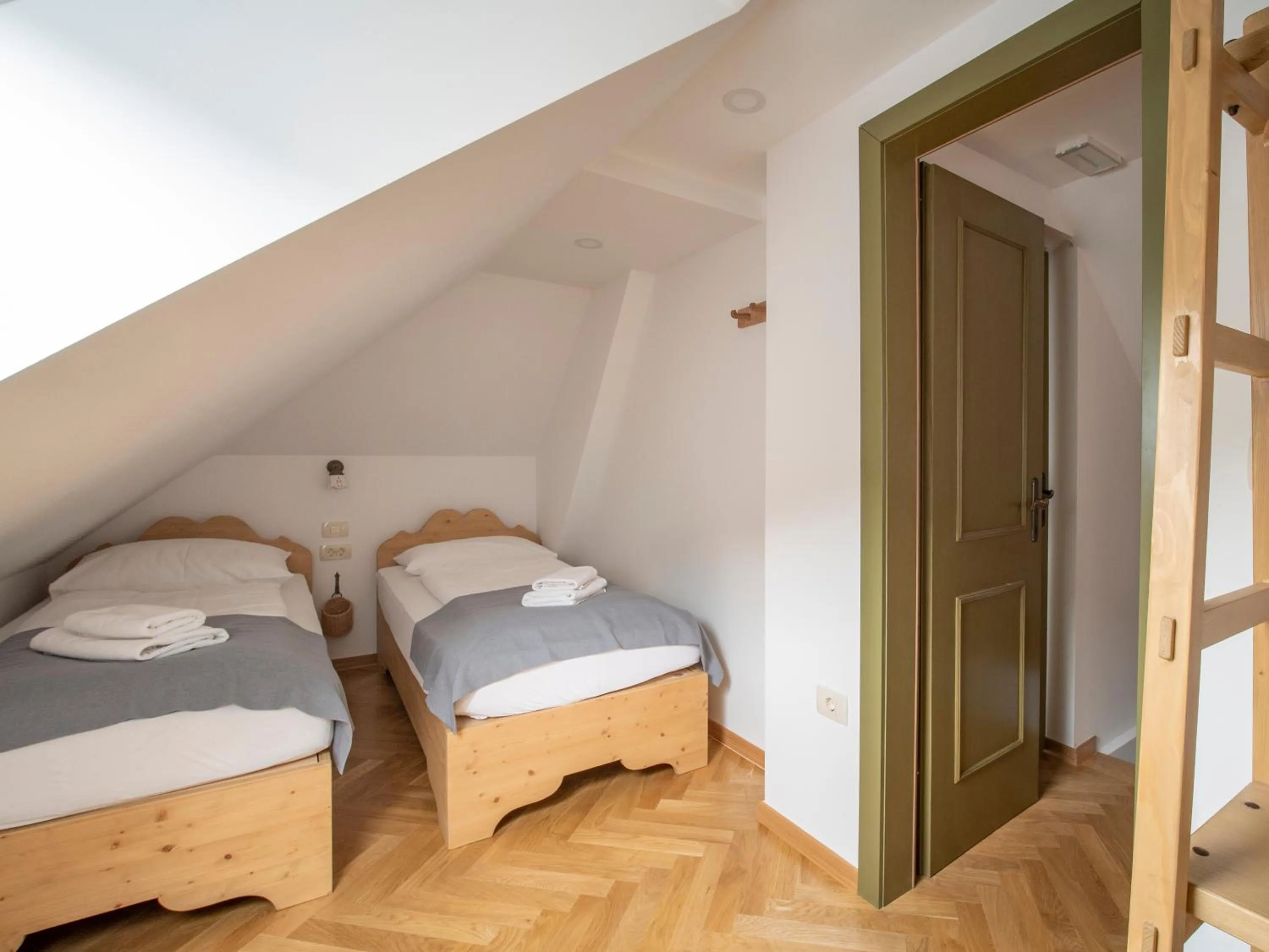 Bedroom, Bed in Berghi Hotel and Apartments