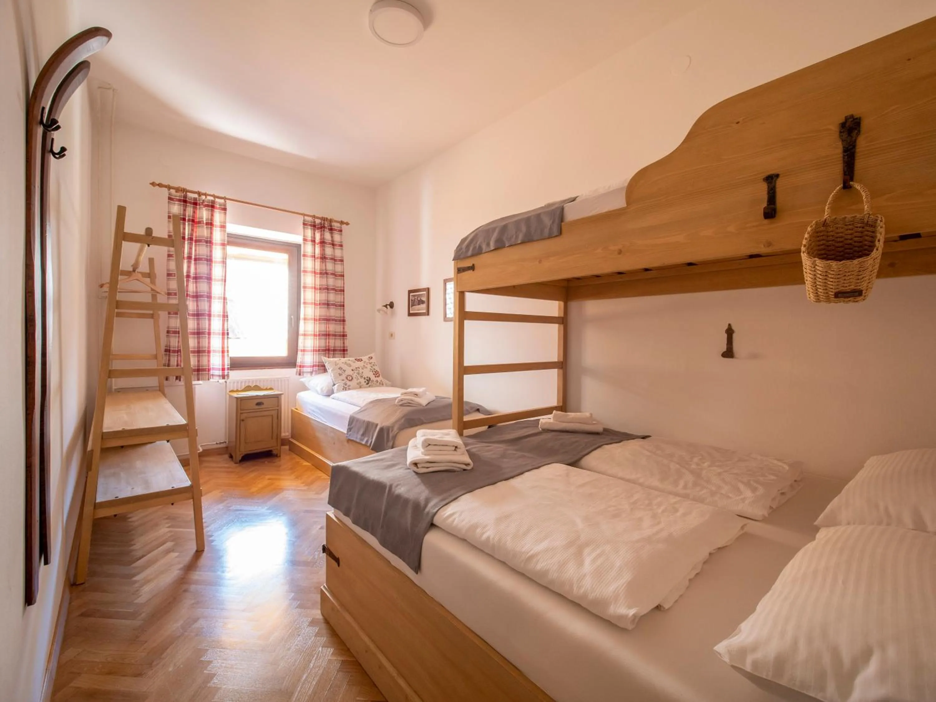 Bed in Berghi Hotel and Apartments