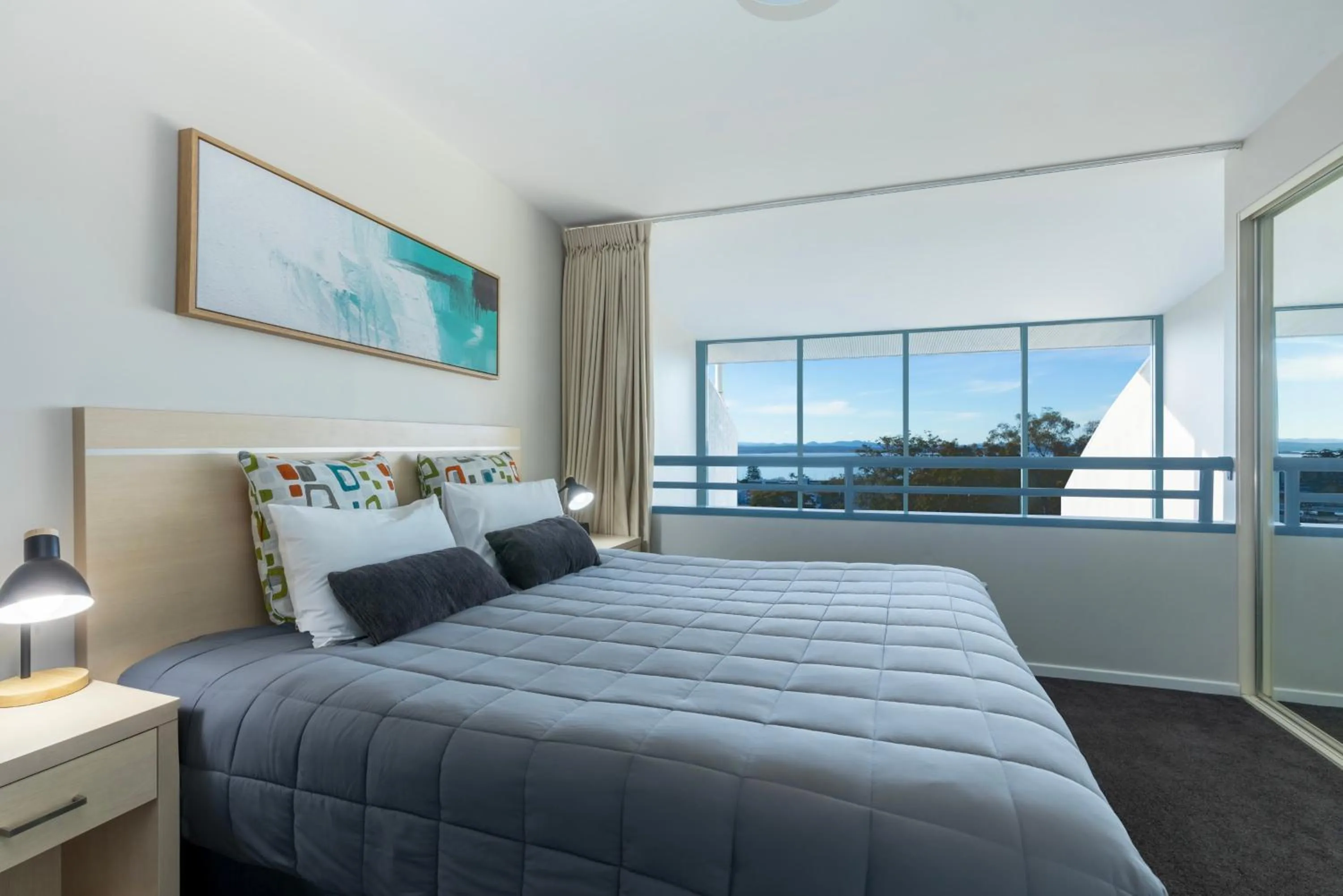 Bedroom, Bed in Landmark Resort