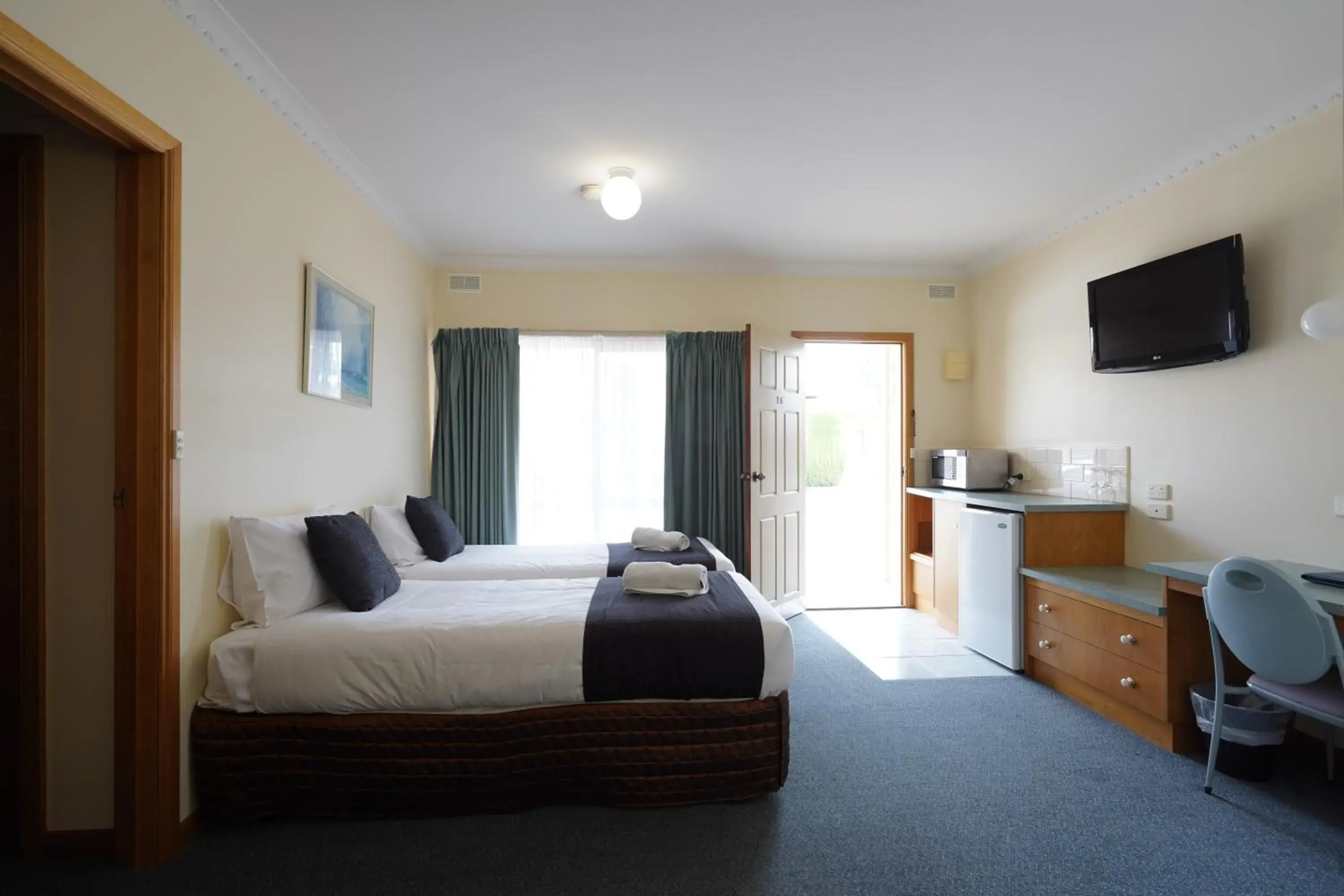 Standard Double Room in Best Westlander Motor Inn Standard Double Room in Best Westlander Motor Inn