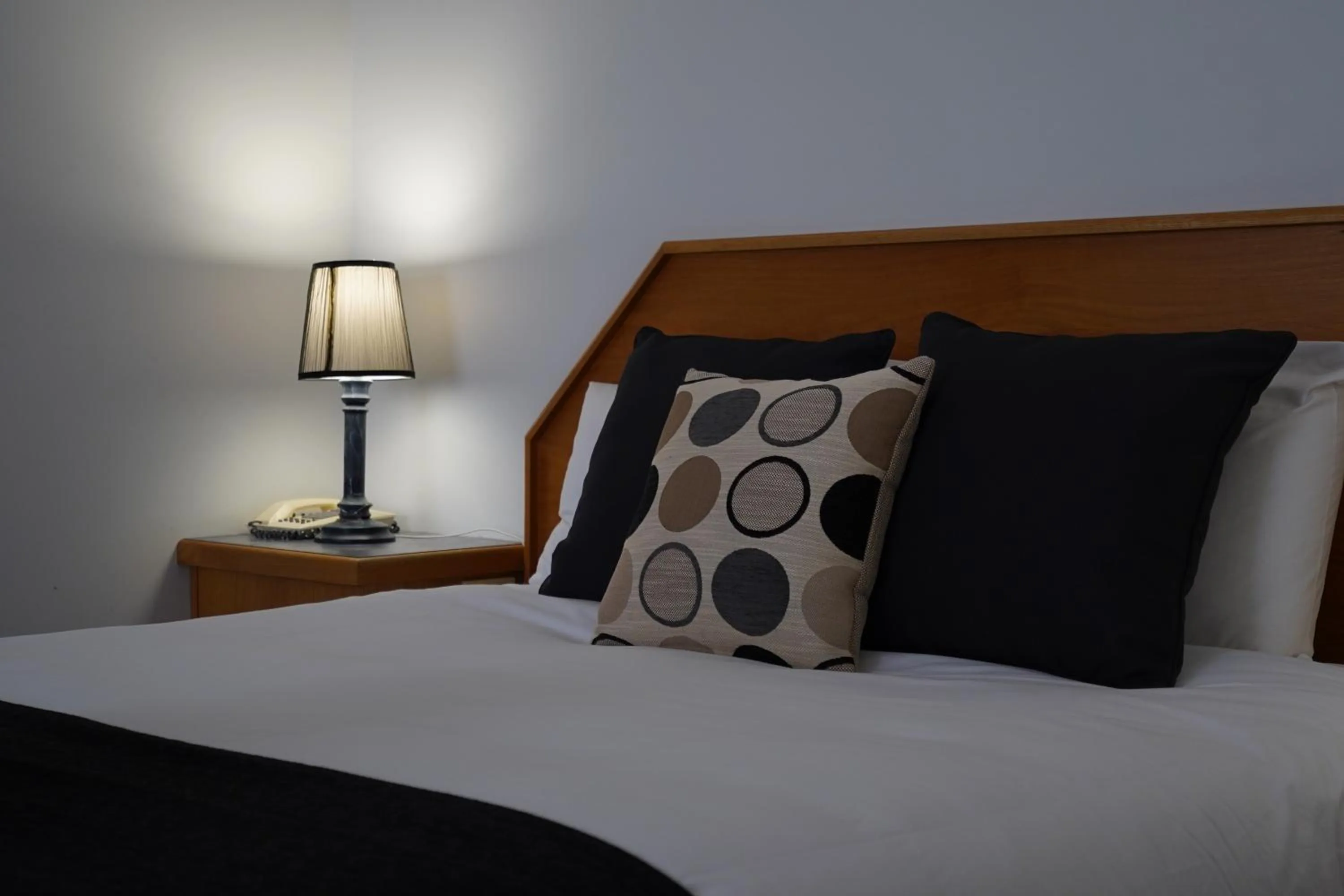 Bed in Best Westlander Motor Inn