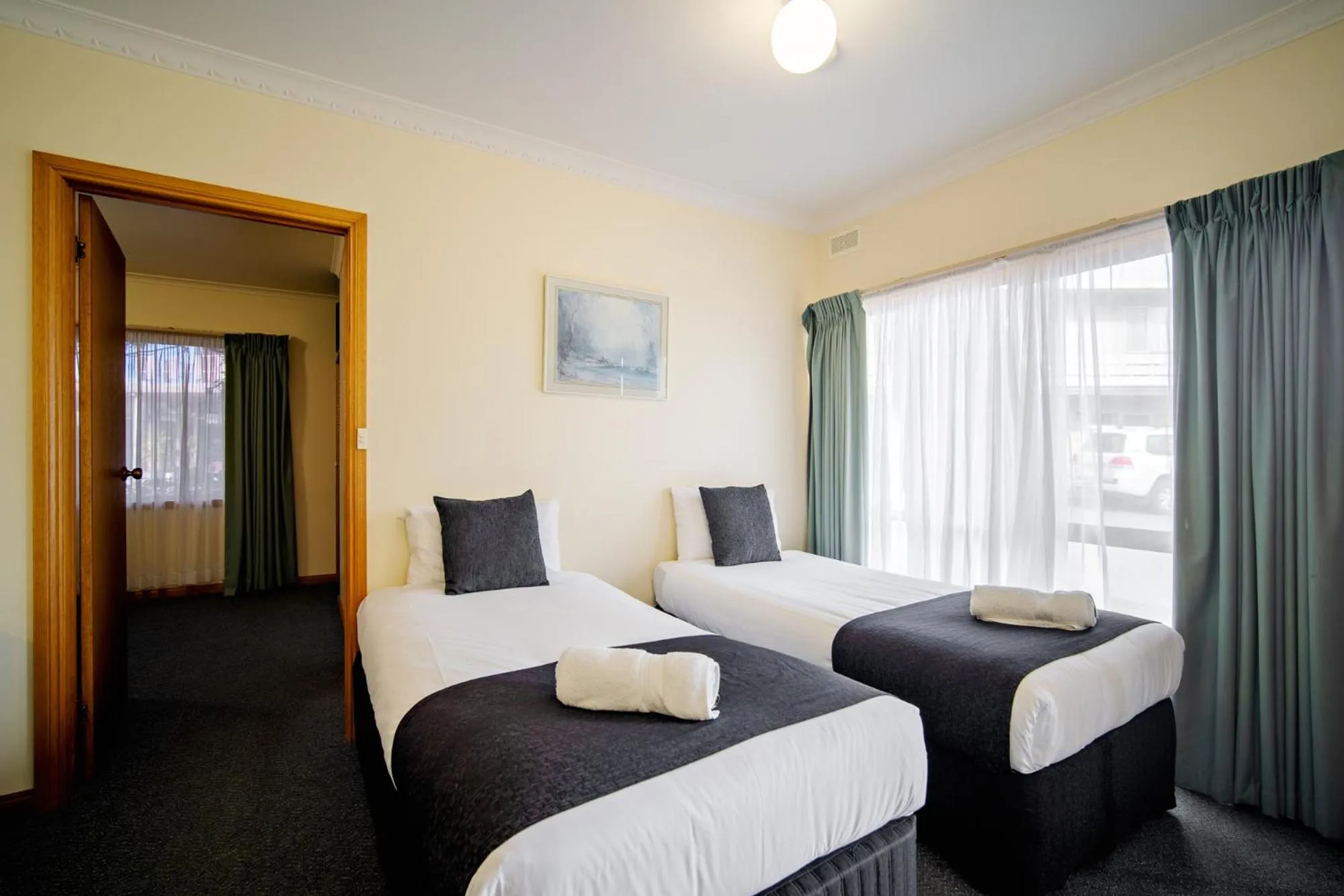 Bed in Best Westlander Motor Inn