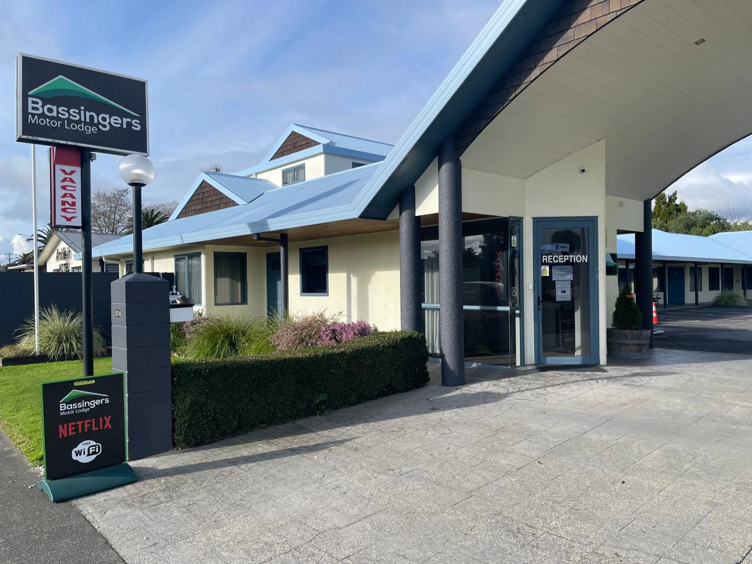 Property building in Bassingers Motor Lodge