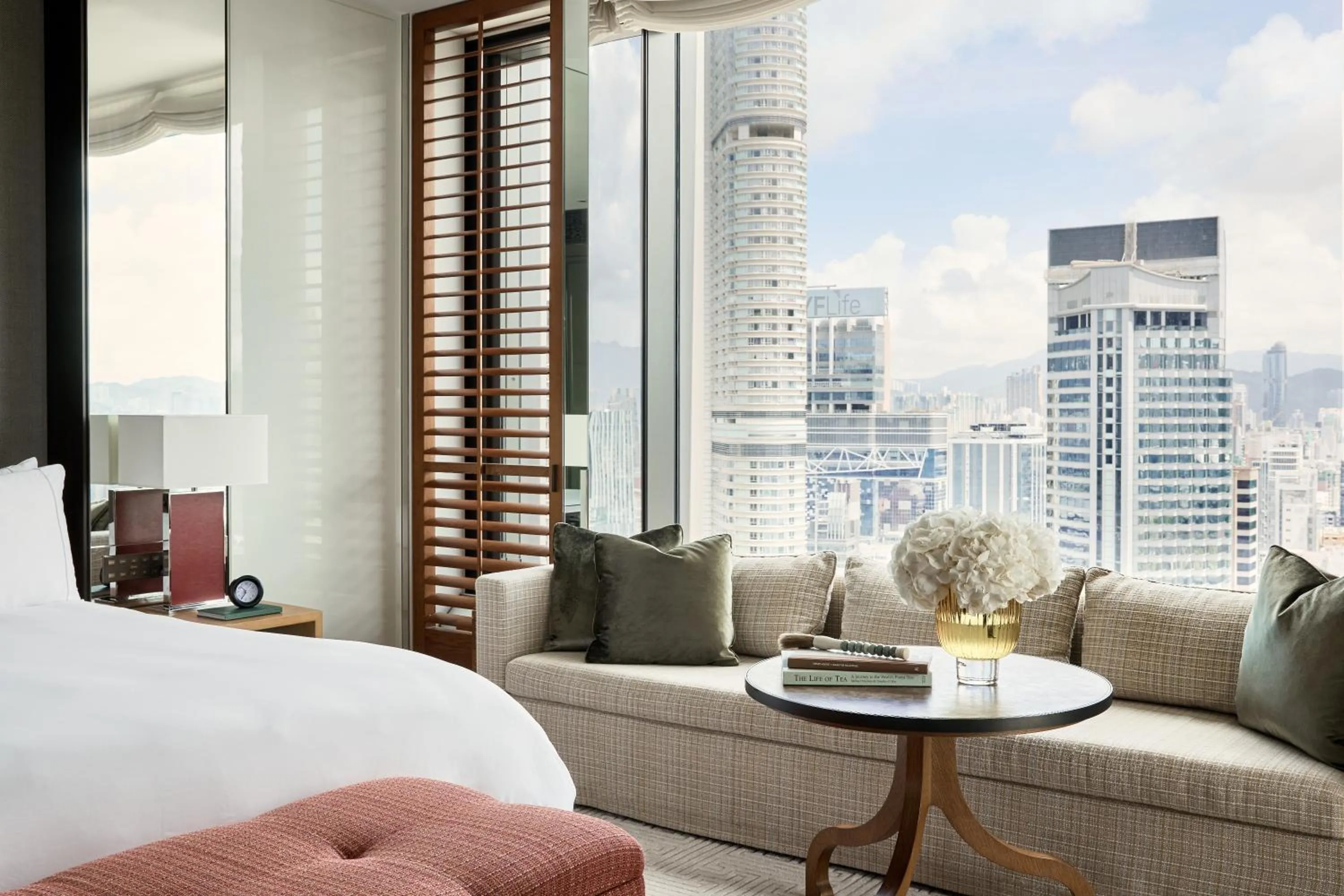 Bed in Rosewood Hong Kong