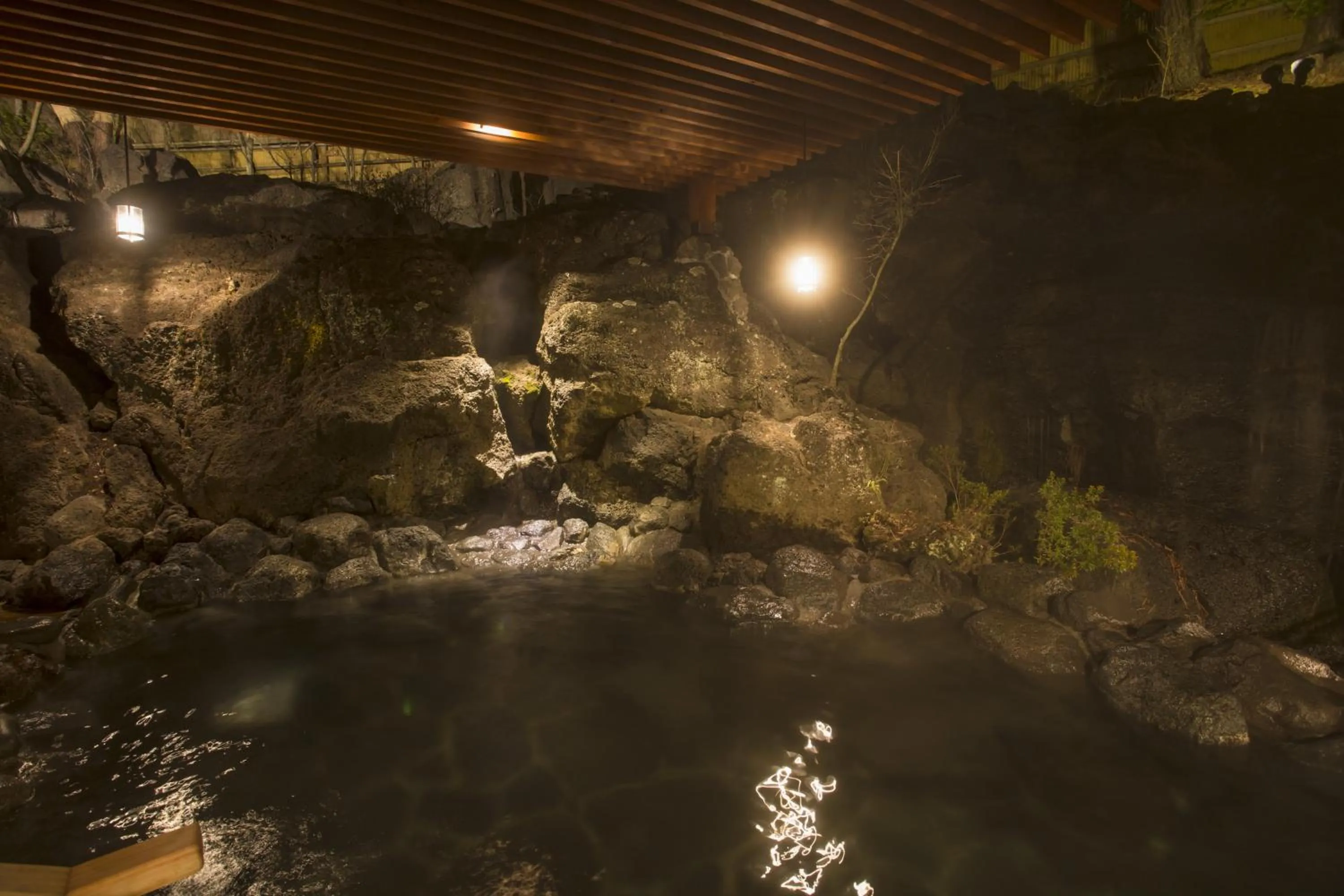 Open Air Bath in Fuji Lake Hotel