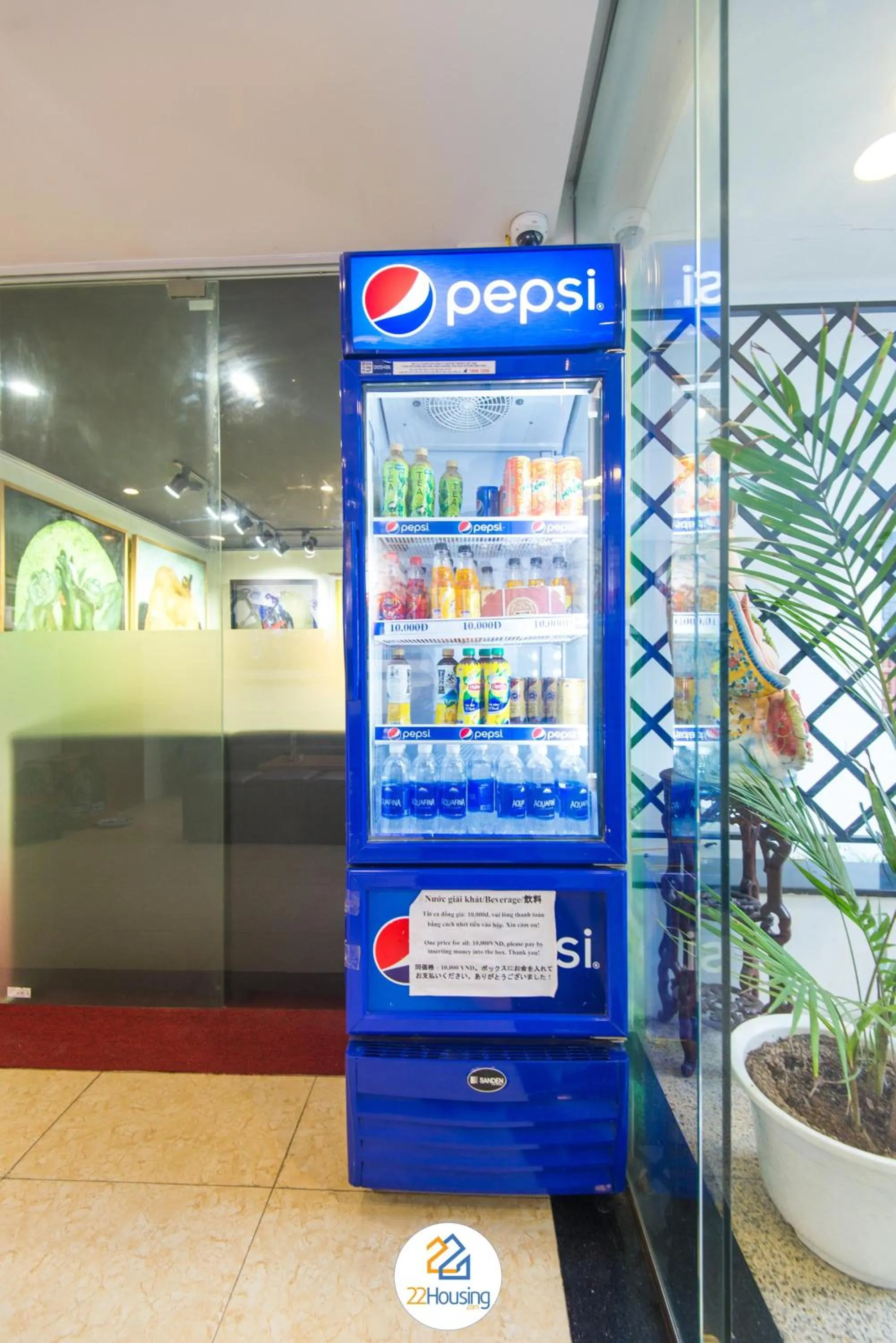 Communal lounge/ TV room in 22Housing luxury Hotel & Residence 39 Linh Lang