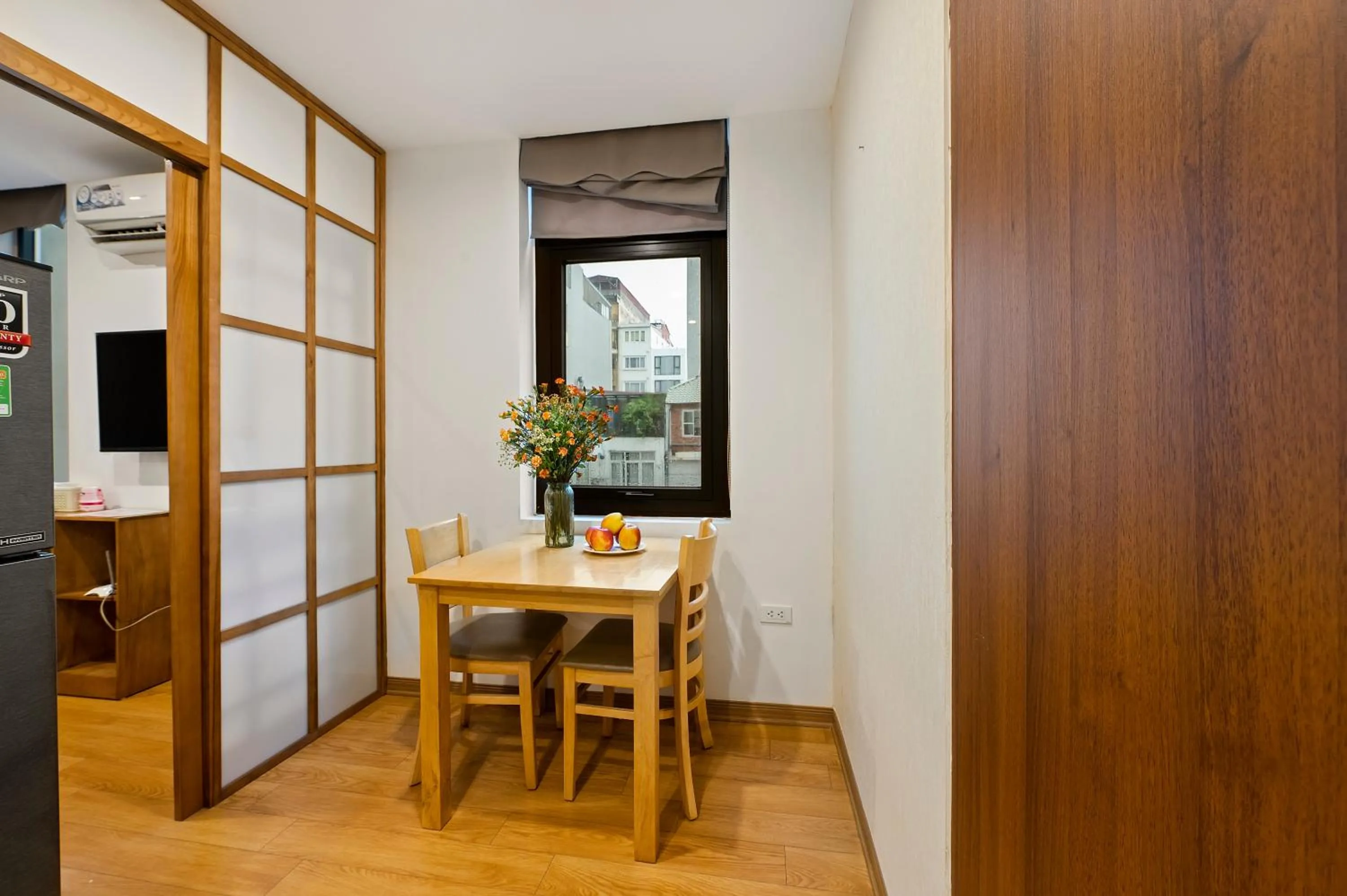 Kitchen or kitchenette in 22Housing luxury Hotel & Residence 39 Linh Lang