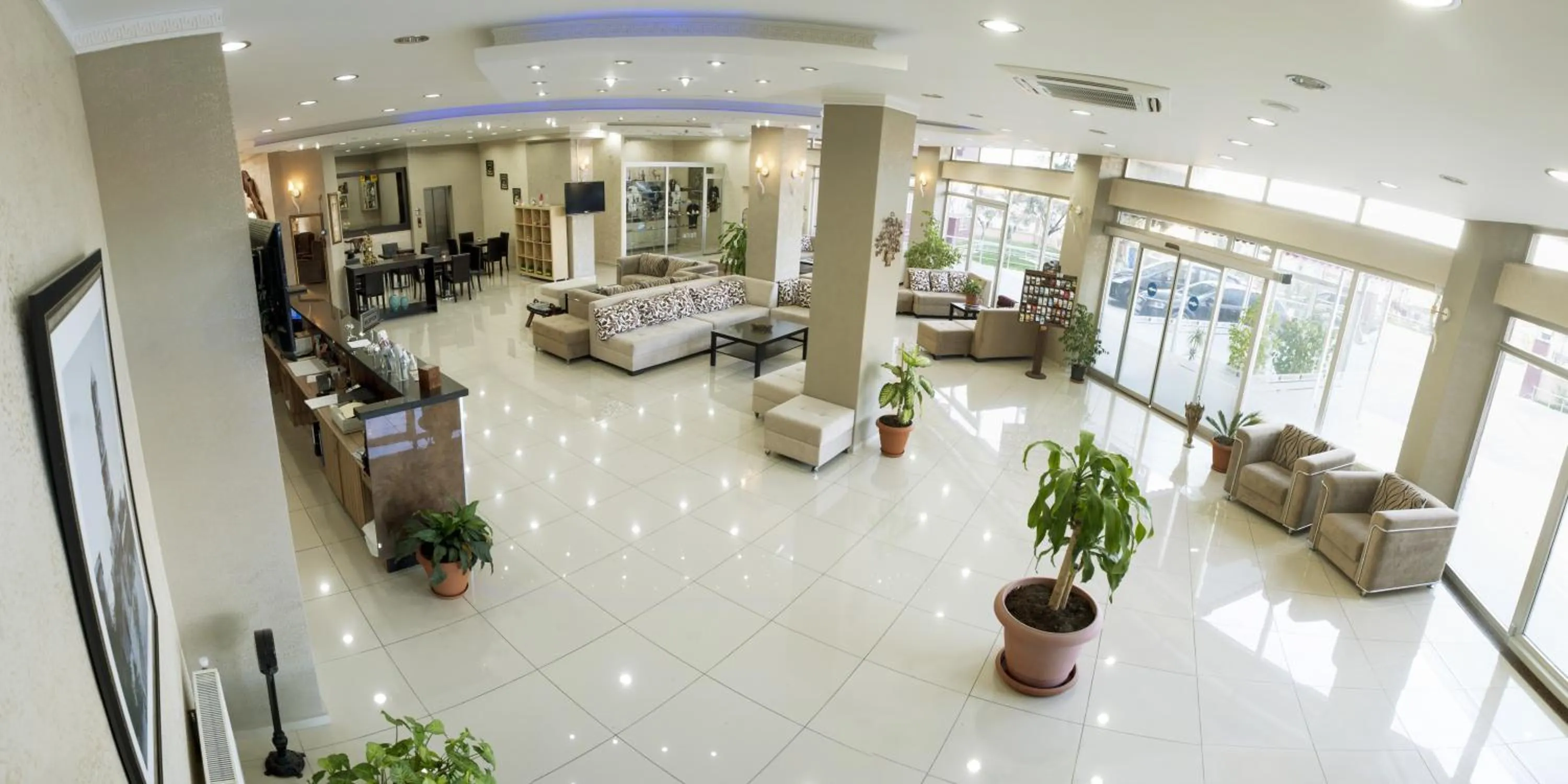 Lobby or reception in Hotel Zileli