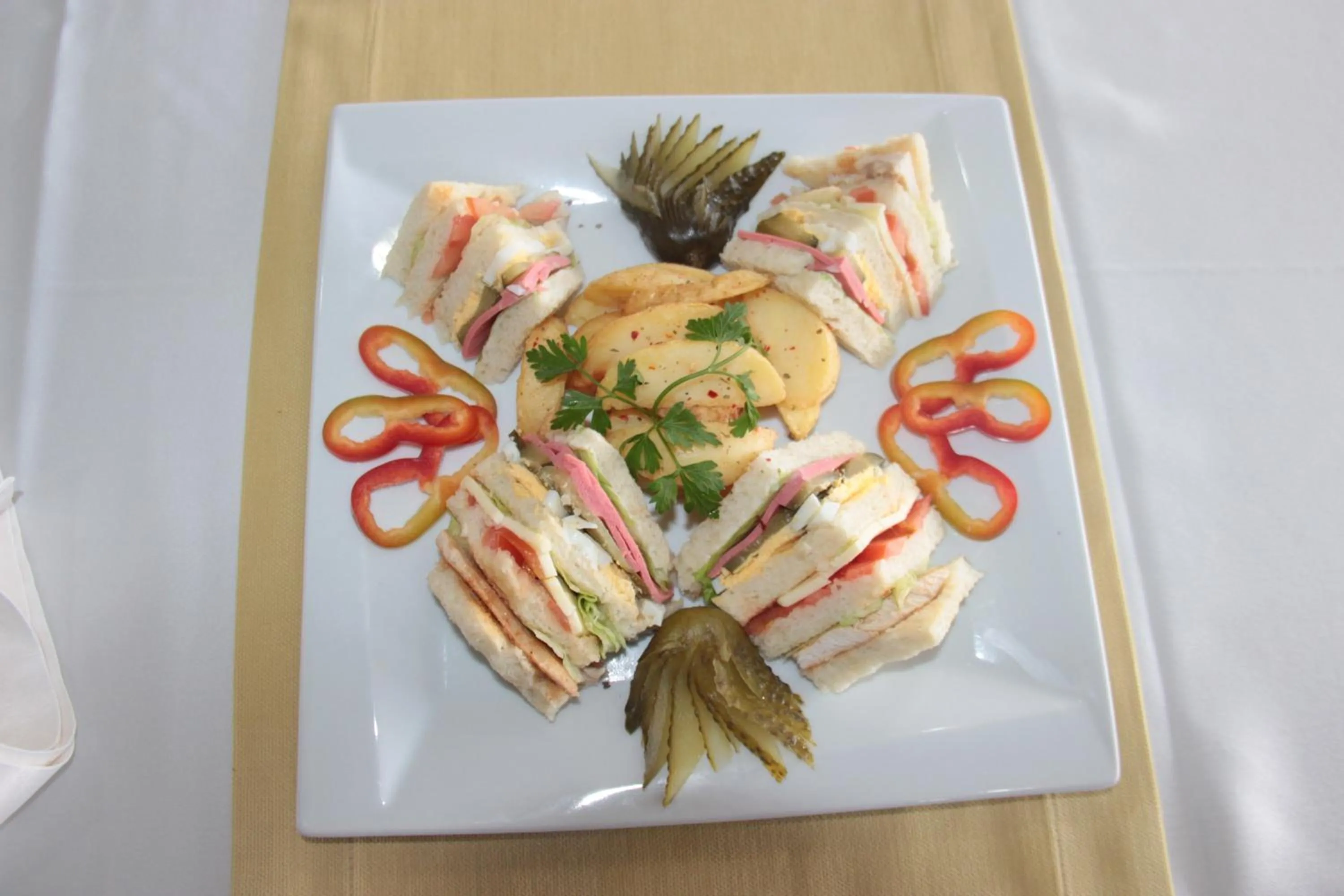 Restaurant/places to eat in Hotel Zileli