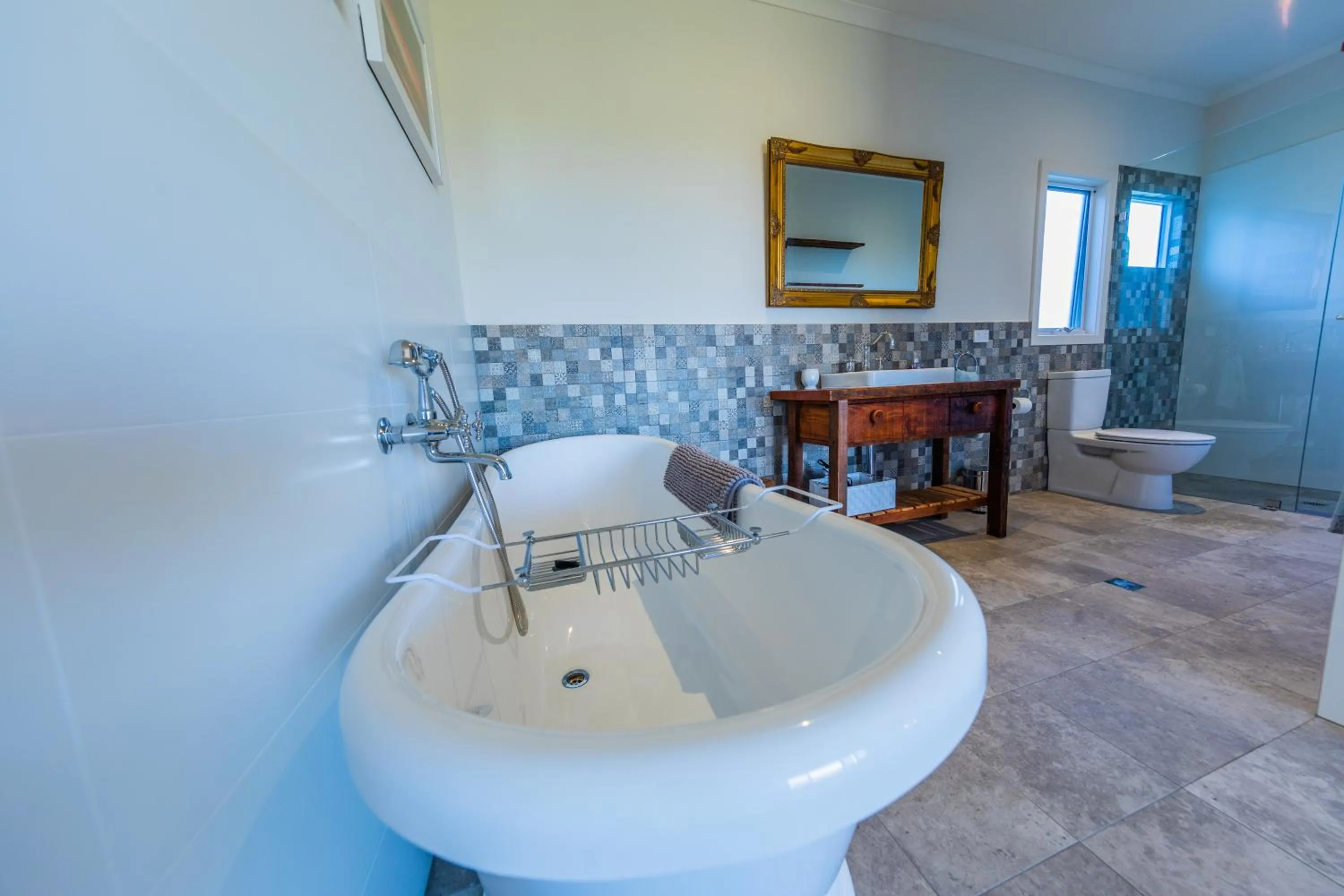 Bathroom in Coastal Lodge